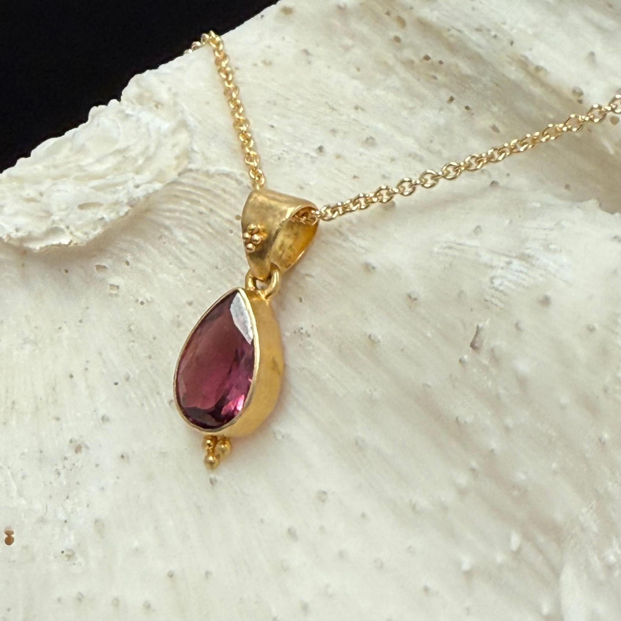 Steven Battelle 1.7 Carats Tourmaline rose pendentif en or 18K avec chaîne 18