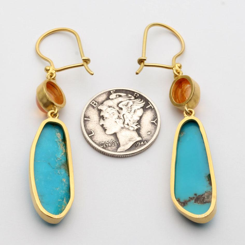Mixed Cut Steven Battelle 17.2 Carats Turquoise Spessartite 18K Gold Earrings For Sale