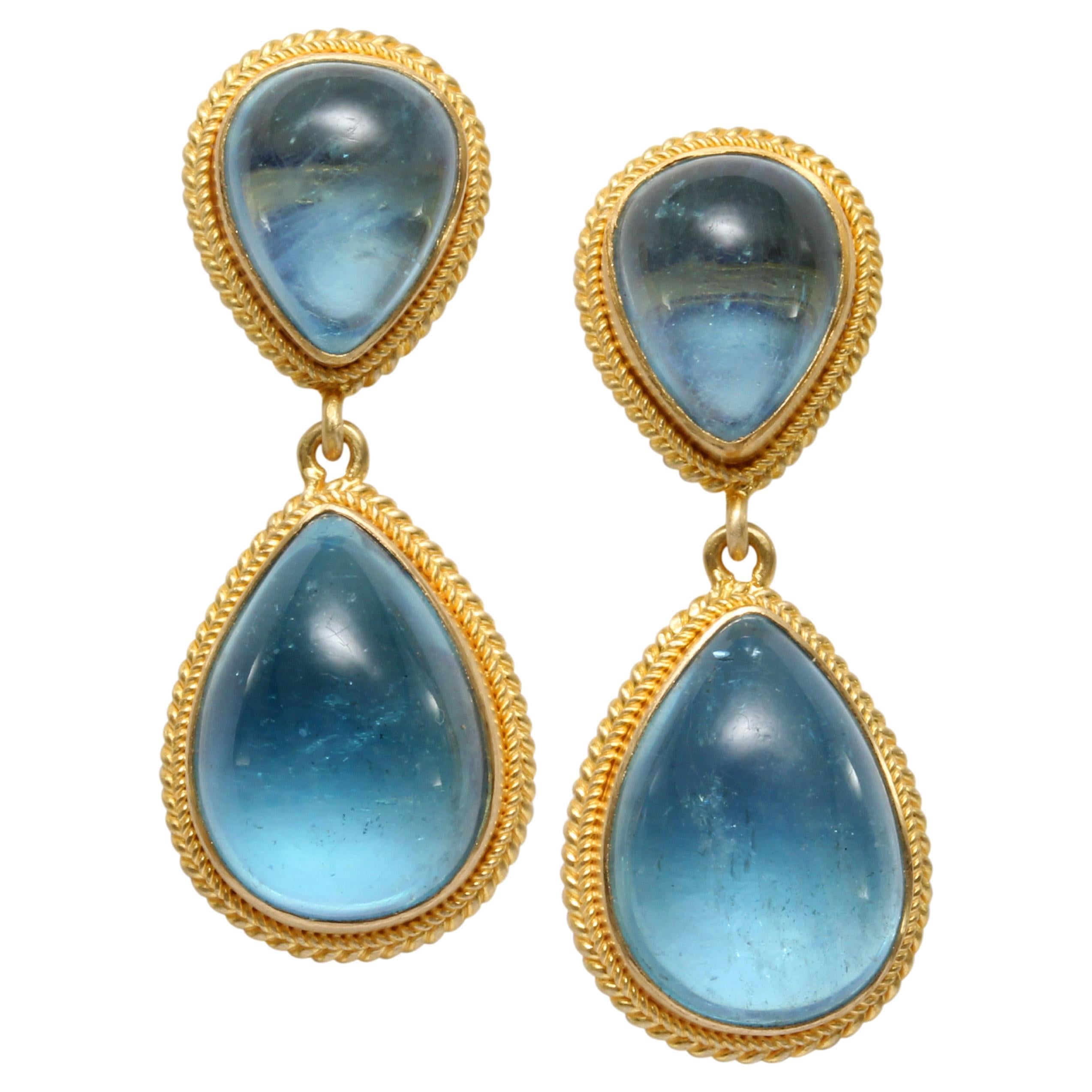 Steven Battelle 17.3 Carats Cabochon Aquamarine 18K Gold Post Earrings