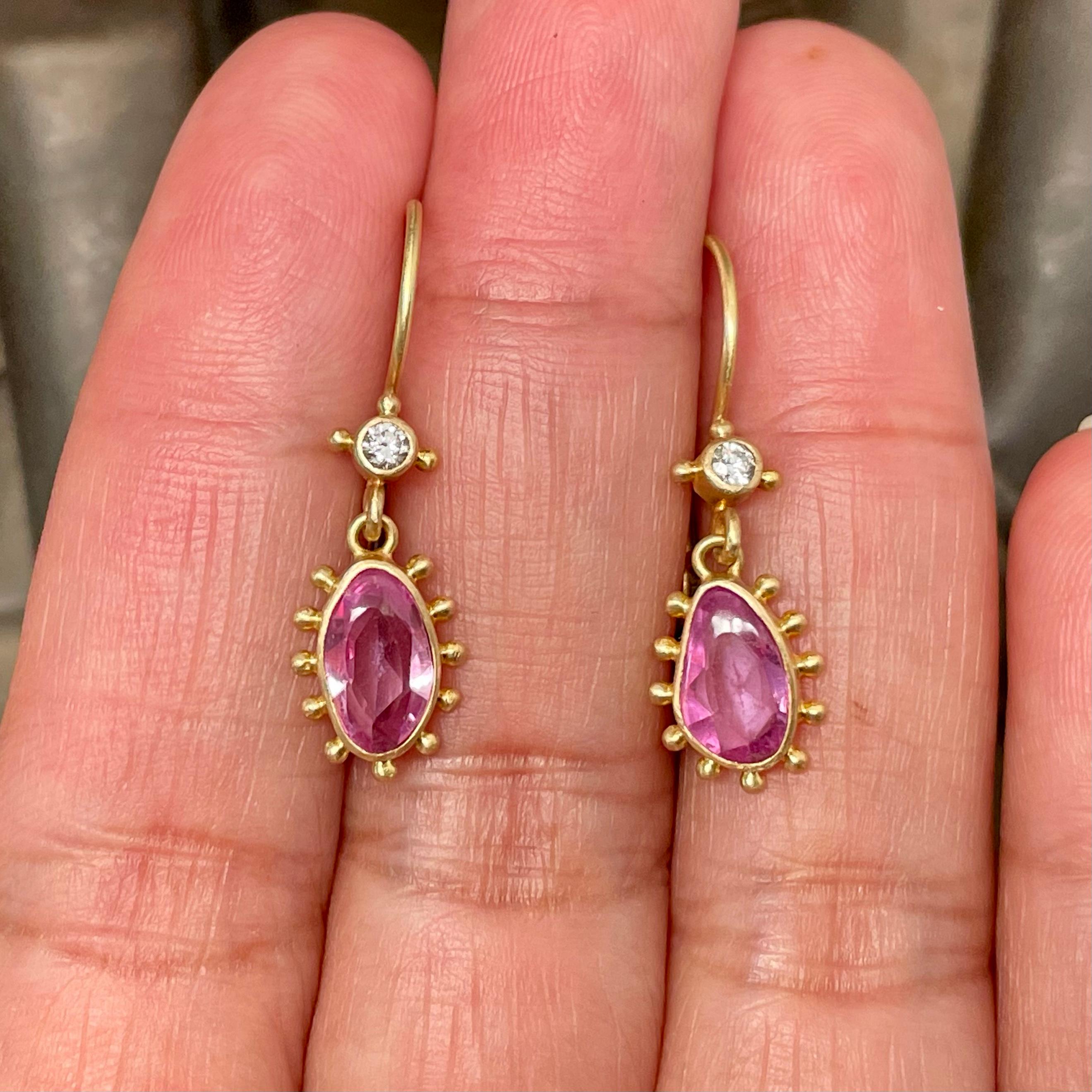 Steven Battelle 1.8 Carats Pink Sapphire Diamond 18K Gold Earrings For Sale 4