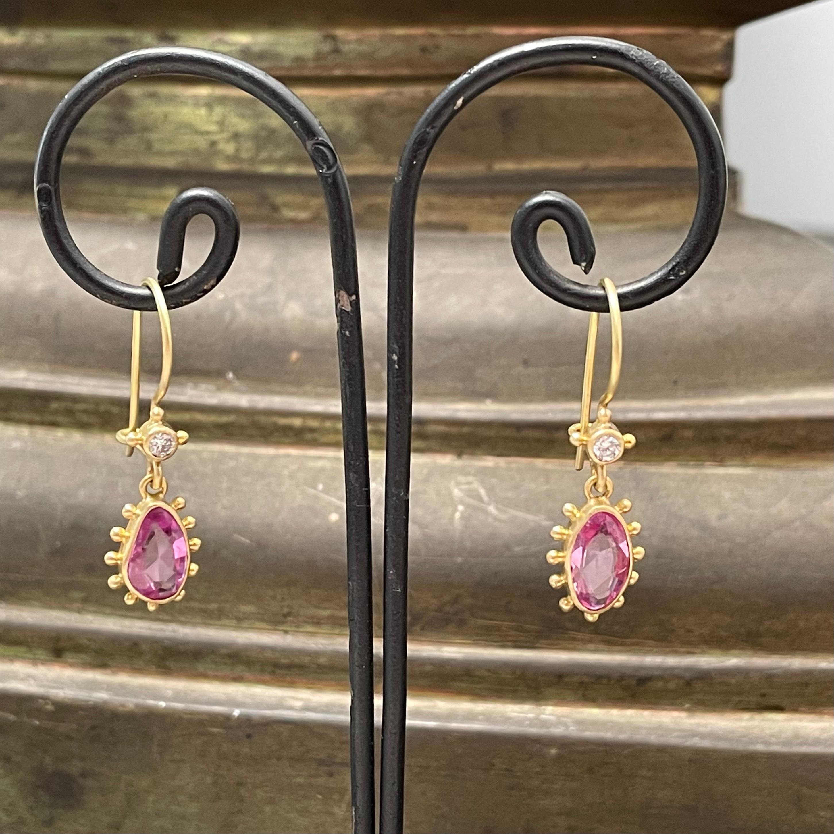 Steven Battelle 1.8 Carats Pink Sapphire Diamond 18K Gold Earrings For Sale 6