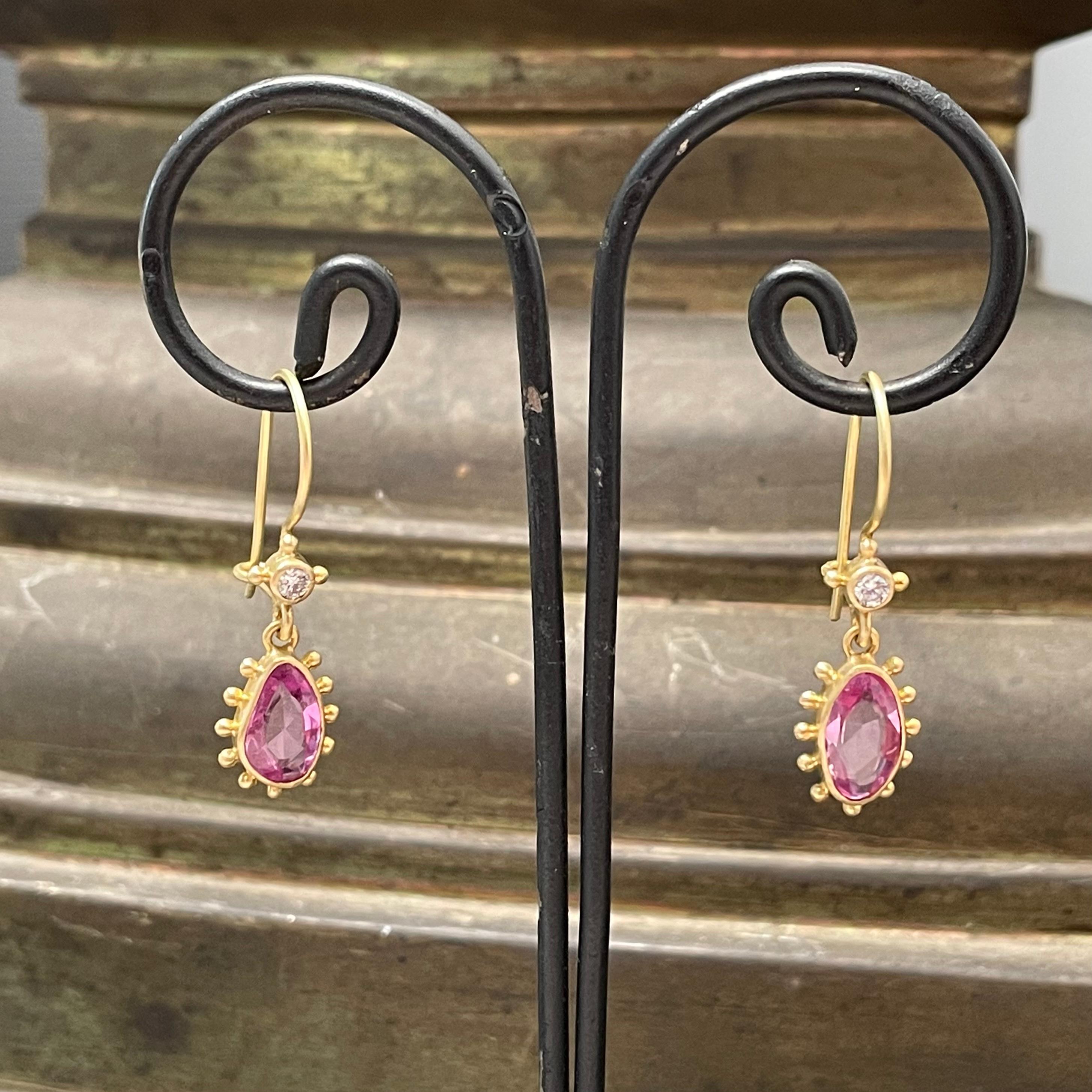 Steven Battelle 1.8 Carats Pink Sapphire Diamond 18K Gold Earrings For Sale 3
