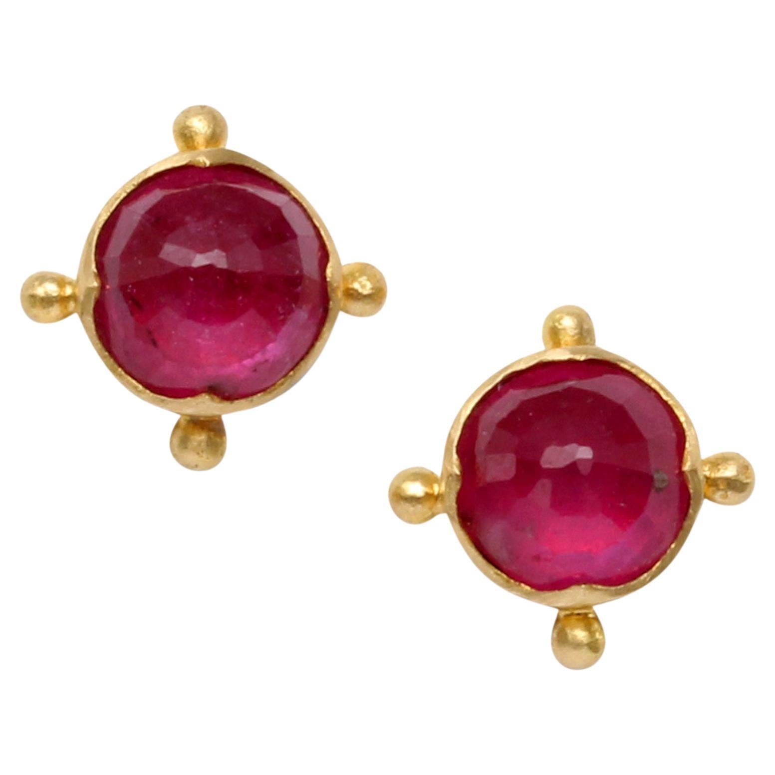 Steven Battelle 1.8 Carats Rose Cut Ruby 18K Gold Post Earrings For Sale