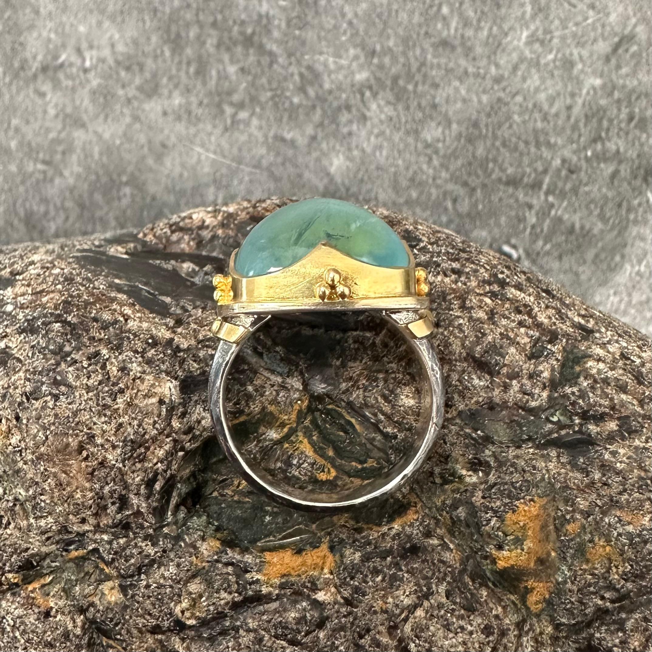 Steven Battelle 18.1 Carats Cabochon Aquamarine Oxidized Sterling 18K Gold Ring In New Condition For Sale In Soquel, CA