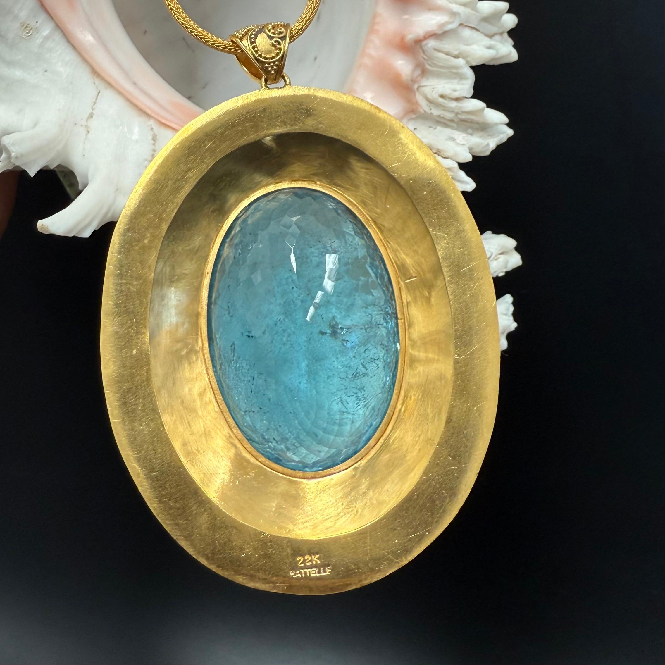 Steven Battelle Aigue-marine 182,3 carats Diamants Or granulé 22K  Pendentif Pour femmes en vente