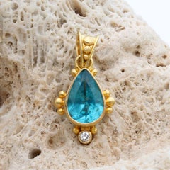 Steven Battelle 2.0 Carats Apatite Diamond 18K Gold Pendant