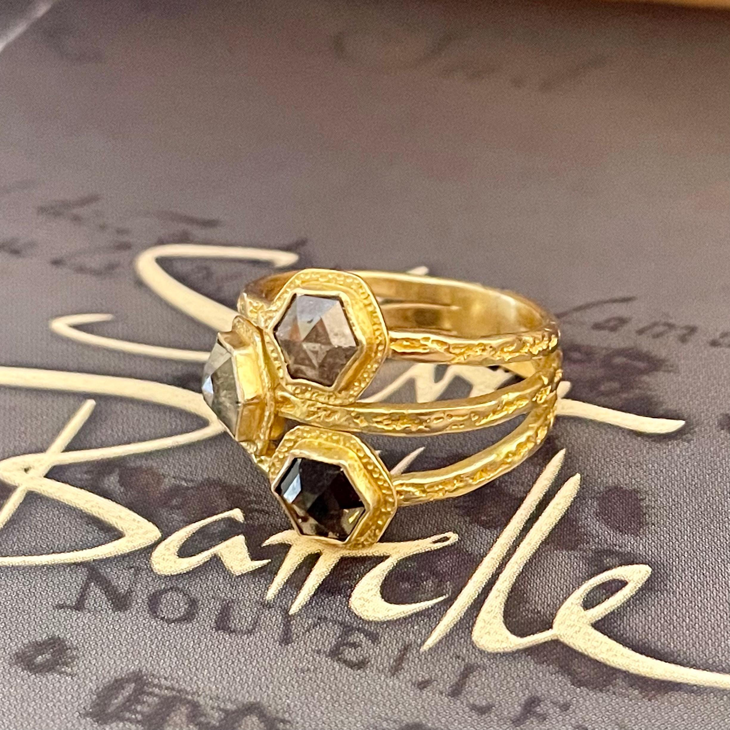 Steven Battelle 2,0 Karat Sechseckiger Diamantring aus 18 Karat Gold 5