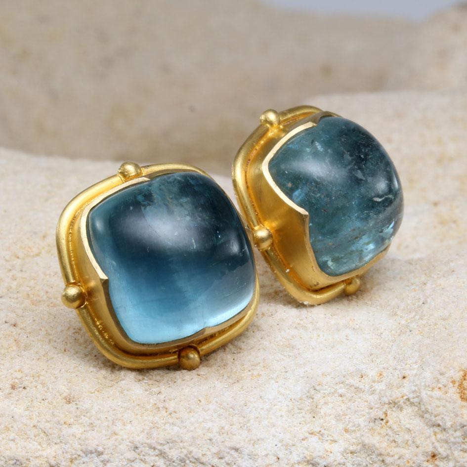 Steven Battelle 20.1 Carats Cabochon Aquamarine 18K Gold Post Earrings In New Condition For Sale In Soquel, CA