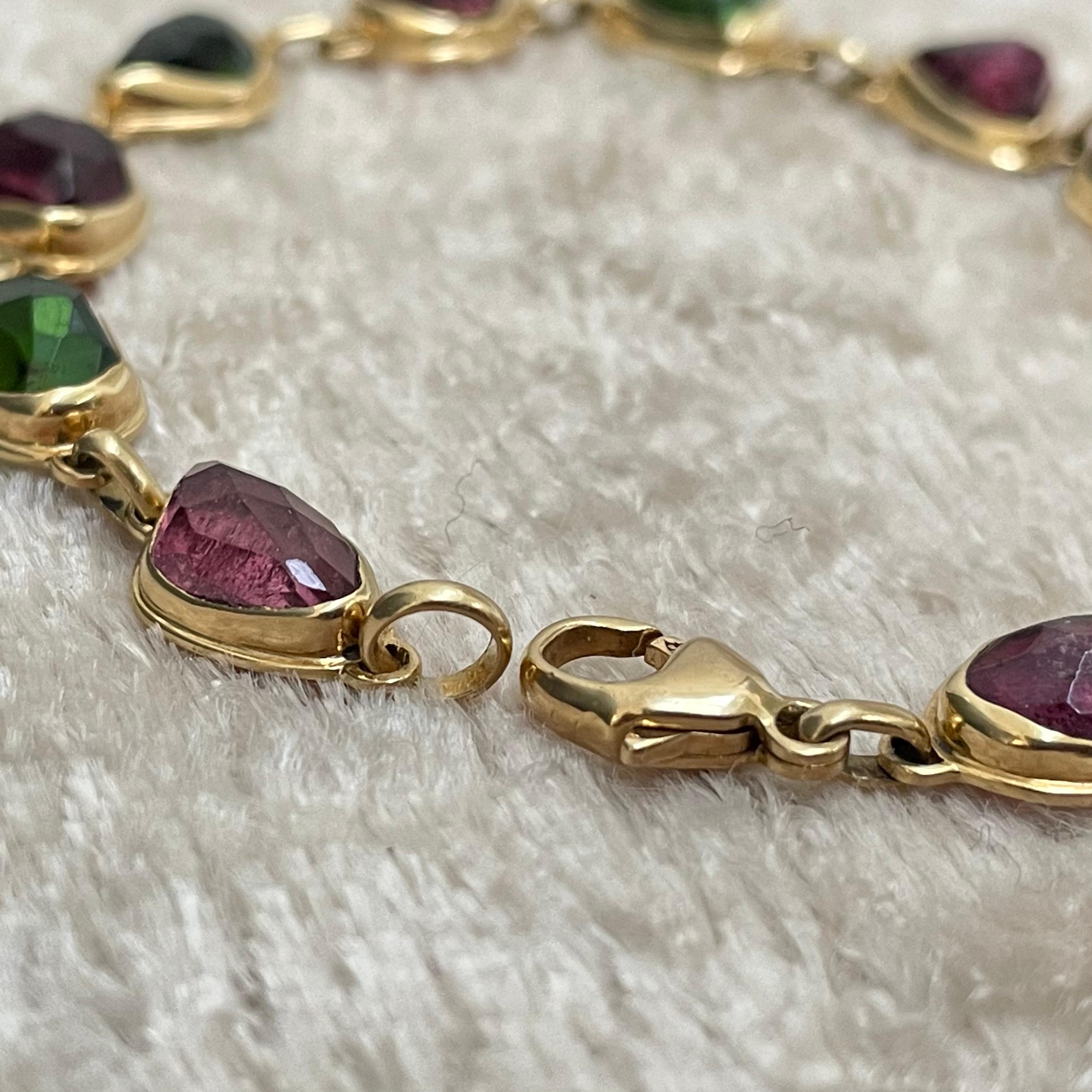 Rose Cut Steven Battelle 20.3 Carats Mixed Tourmaline 18k Gold Bracelet For Sale