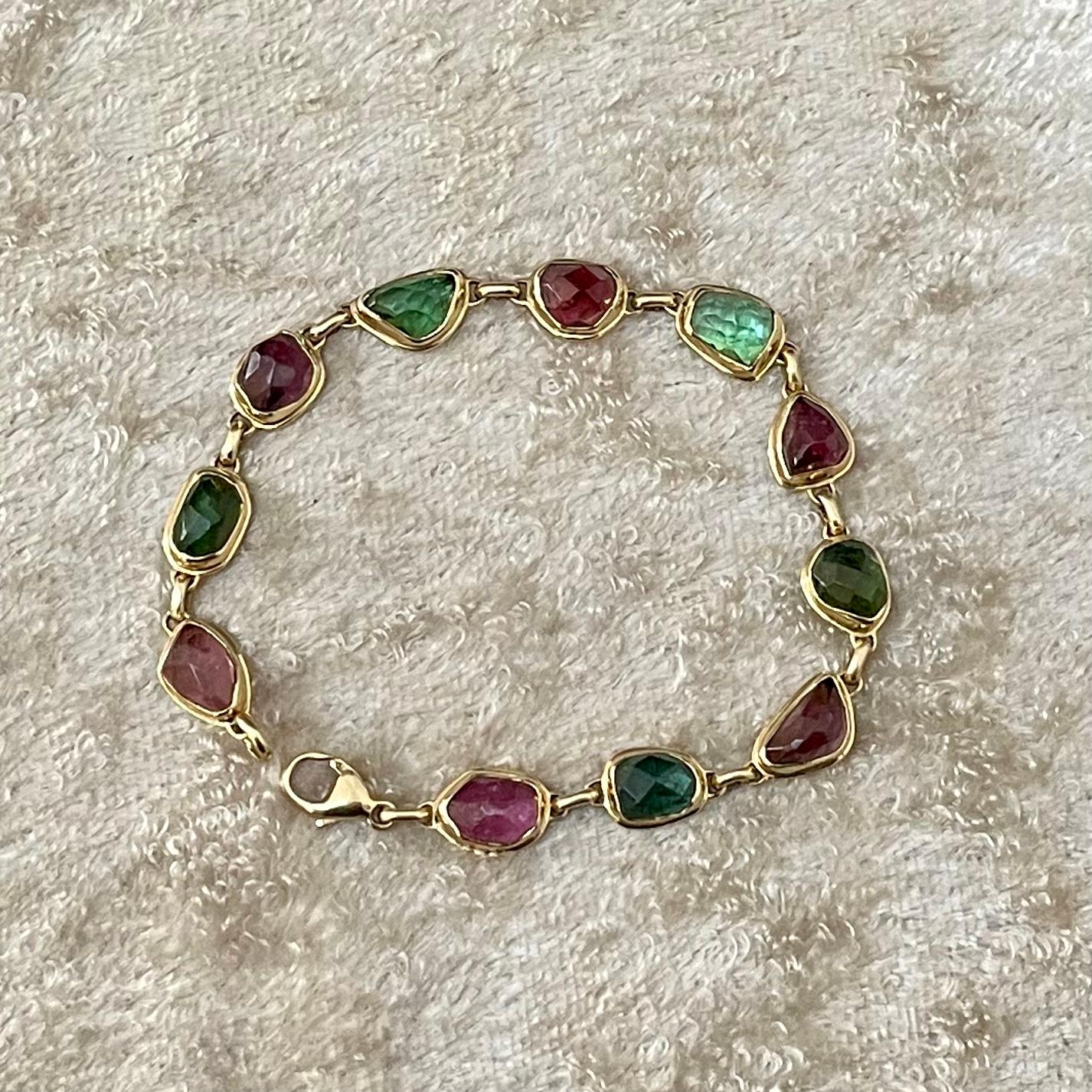 Steven Battelle 20.3 Carats Mixed Tourmaline 18k Gold Bracelet In New Condition For Sale In Soquel, CA