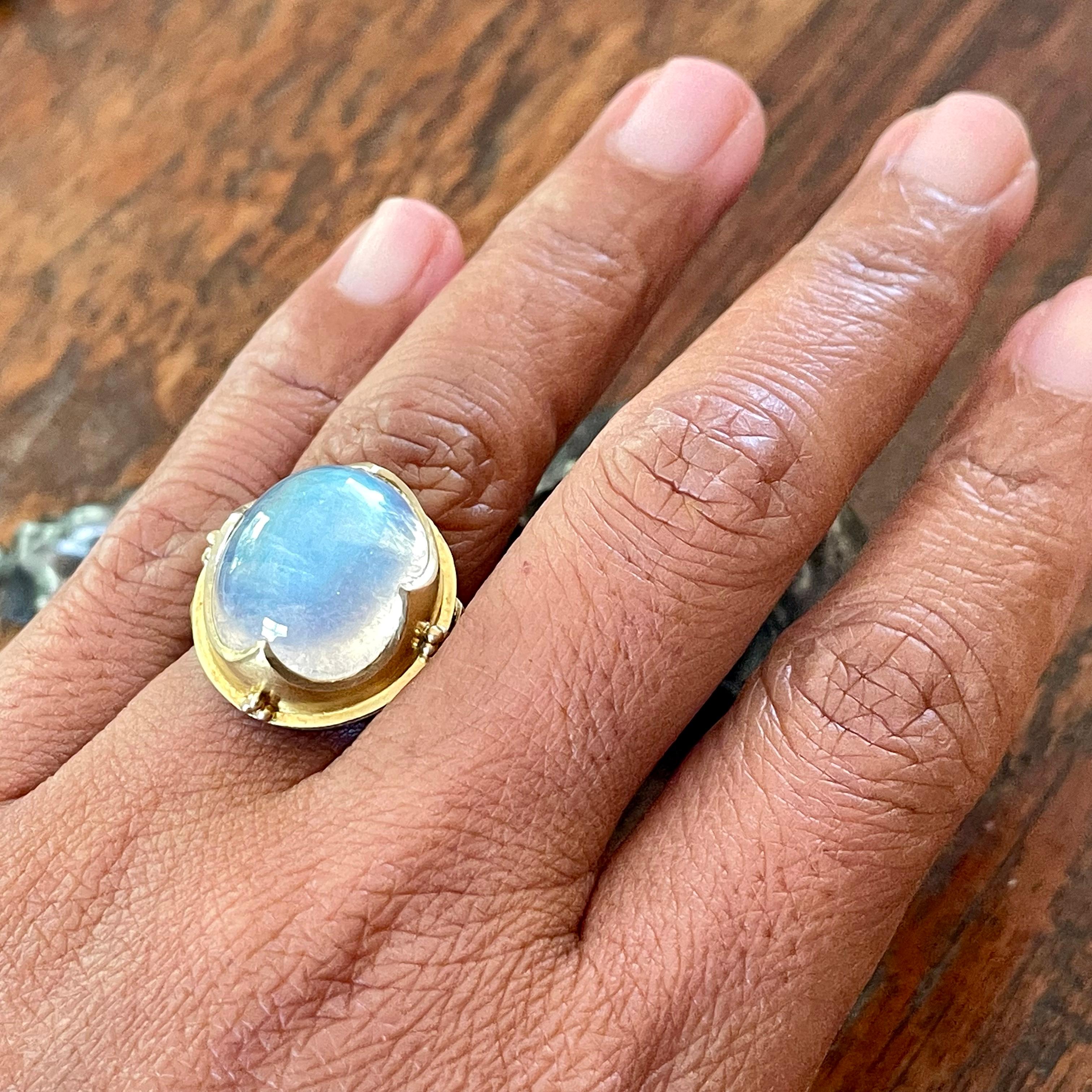 Cabochon Steven Battelle 20.7 Carats Rainbow Moonstone 18K Gold and Silver Ring