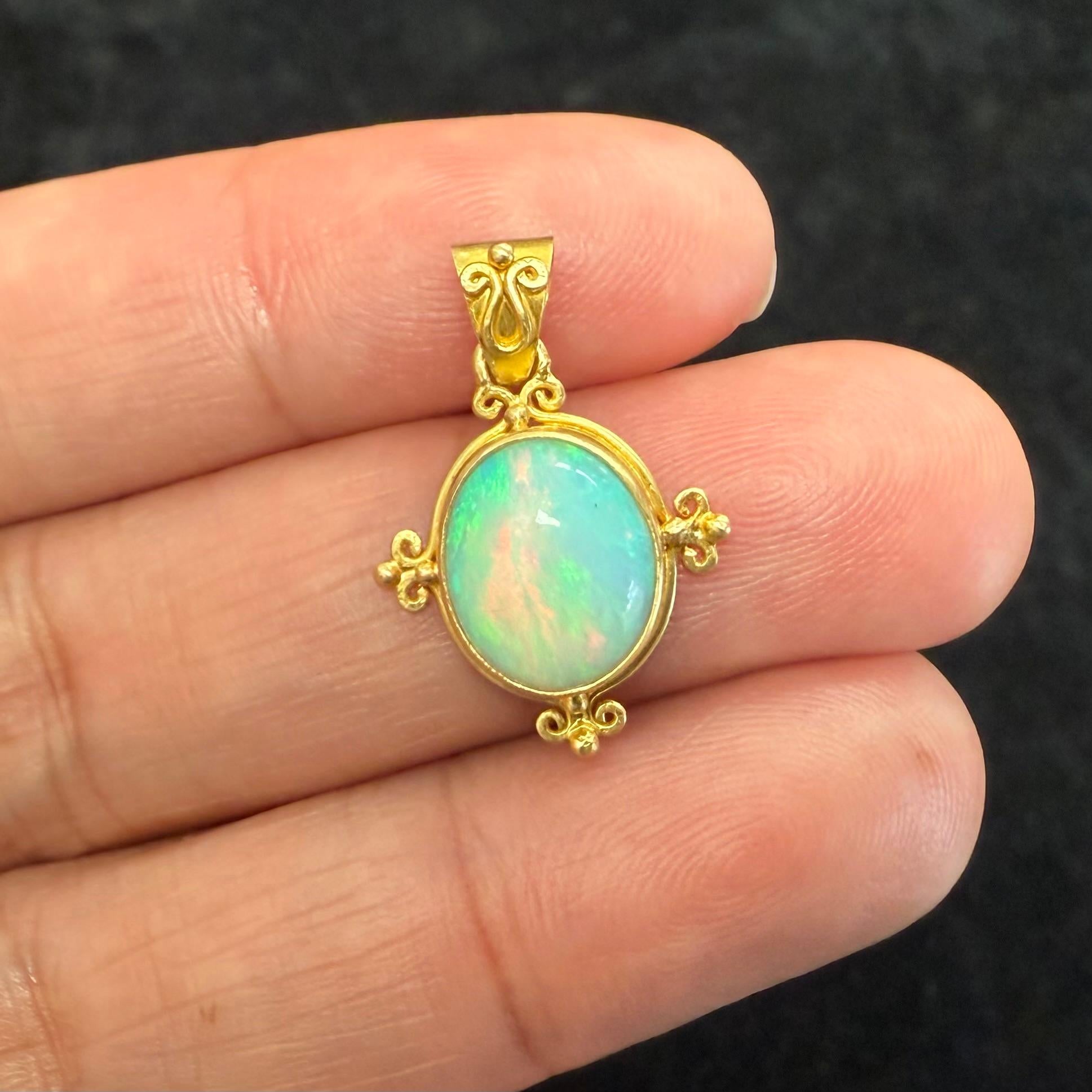 Steven Battelle 2.1 Carats Ethiopian Opal 18K Gold Pendant For Sale 3
