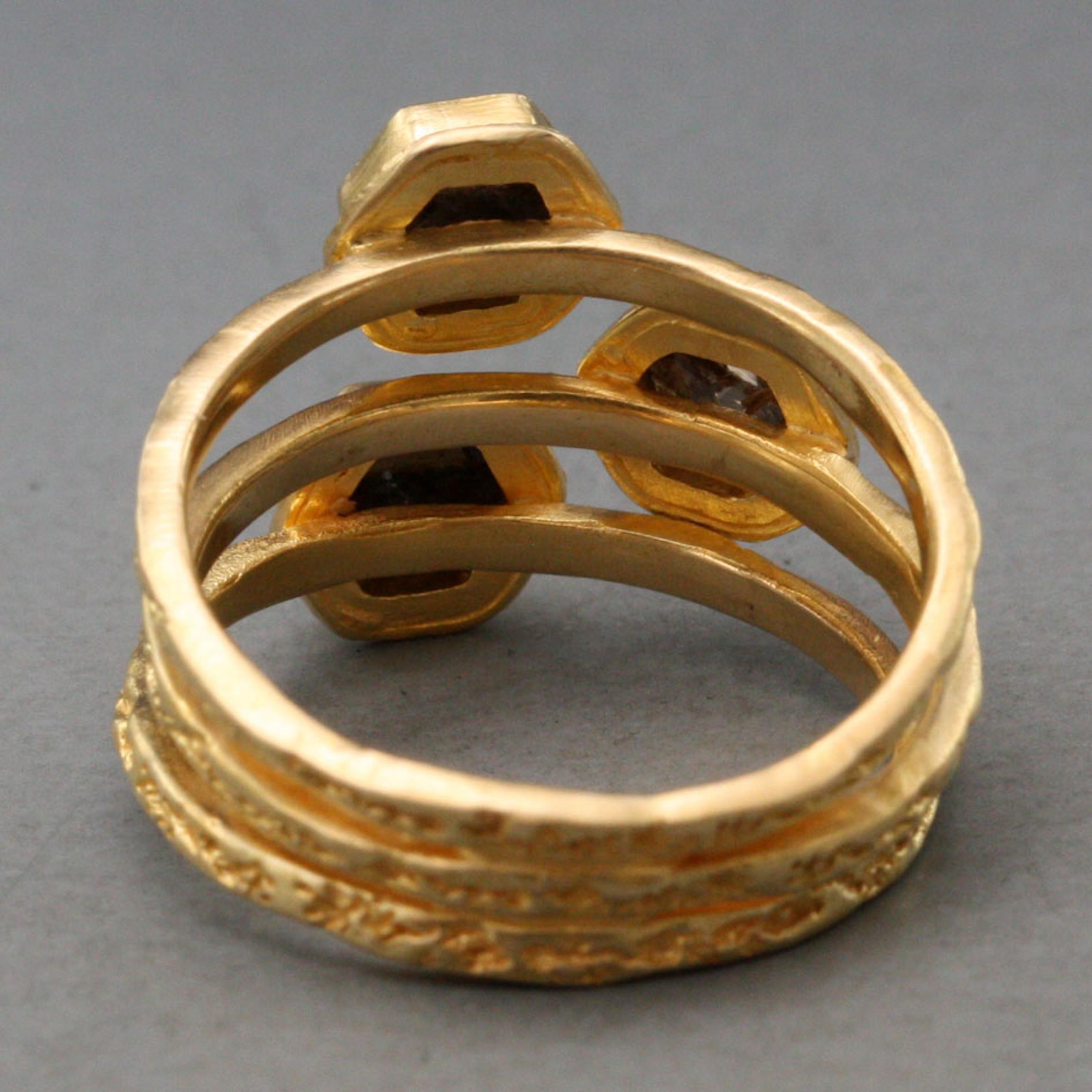 Contemporary Steven Battelle 2.1 Carats Hexagonal Rose-Cut Colored Diamonds 18K Gold Ring For Sale