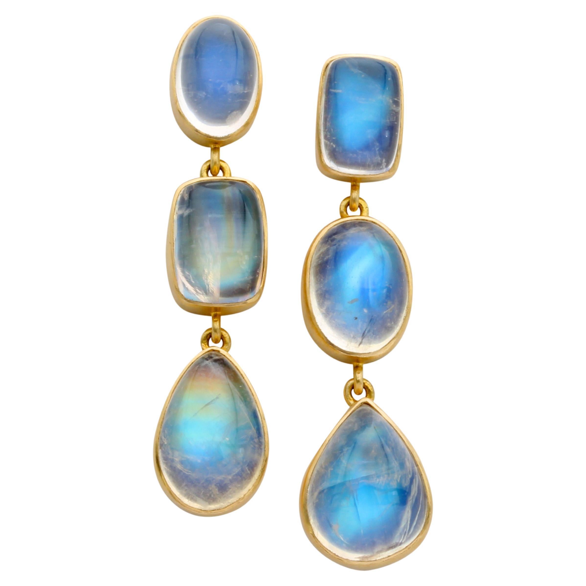 Steven Battelle 21.3 Carats Rainbow Moonstone 18K Gold Post Earrings