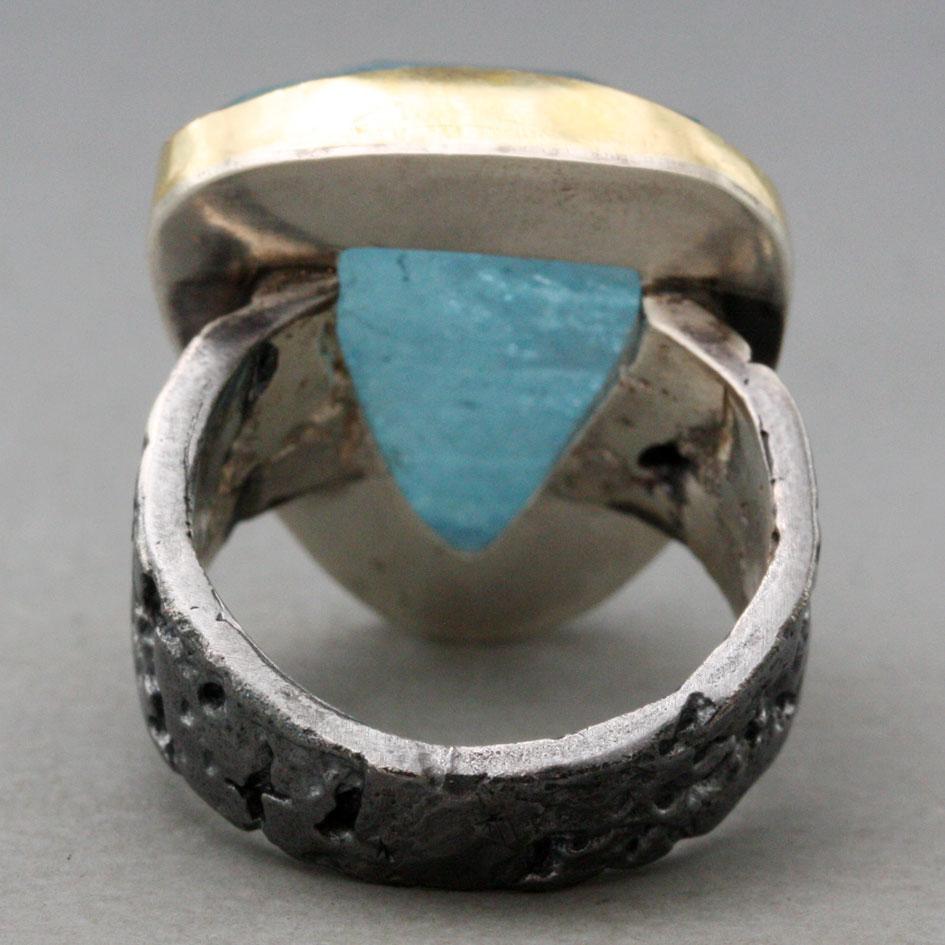 Contemporary Steven Battelle 21.5 Carats Rose Cut Aquamarine Oxidized Sterling 18K Gold Ring For Sale