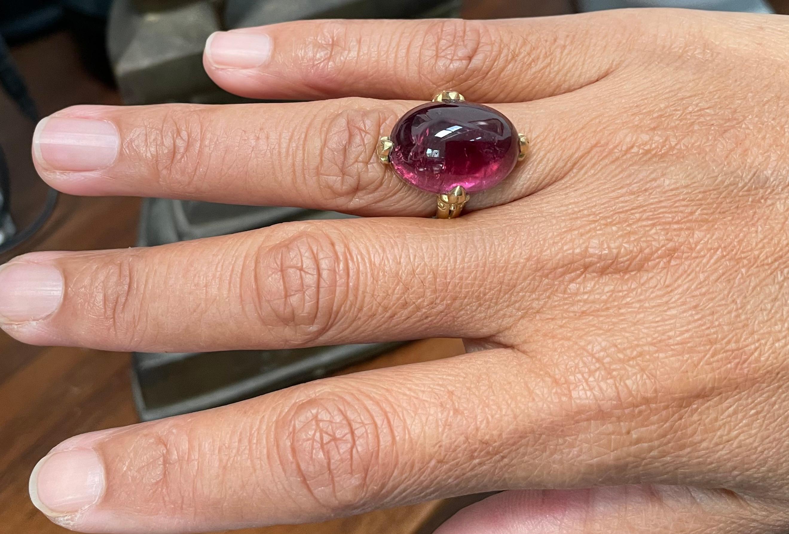 Steven Battelle 21.7 Carat Pink Tourmaline 18K Ring In New Condition For Sale In Soquel, CA