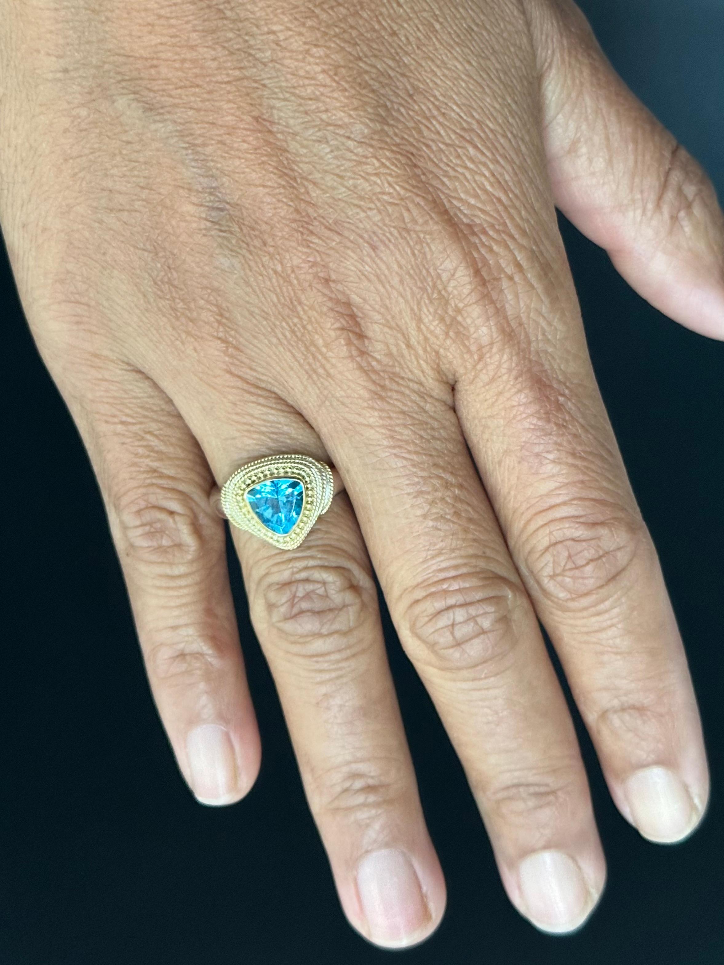 Contemporary Steven Battelle 2.2 Carats Blue Topaz Sterling Silver 18K Gold Ring For Sale
