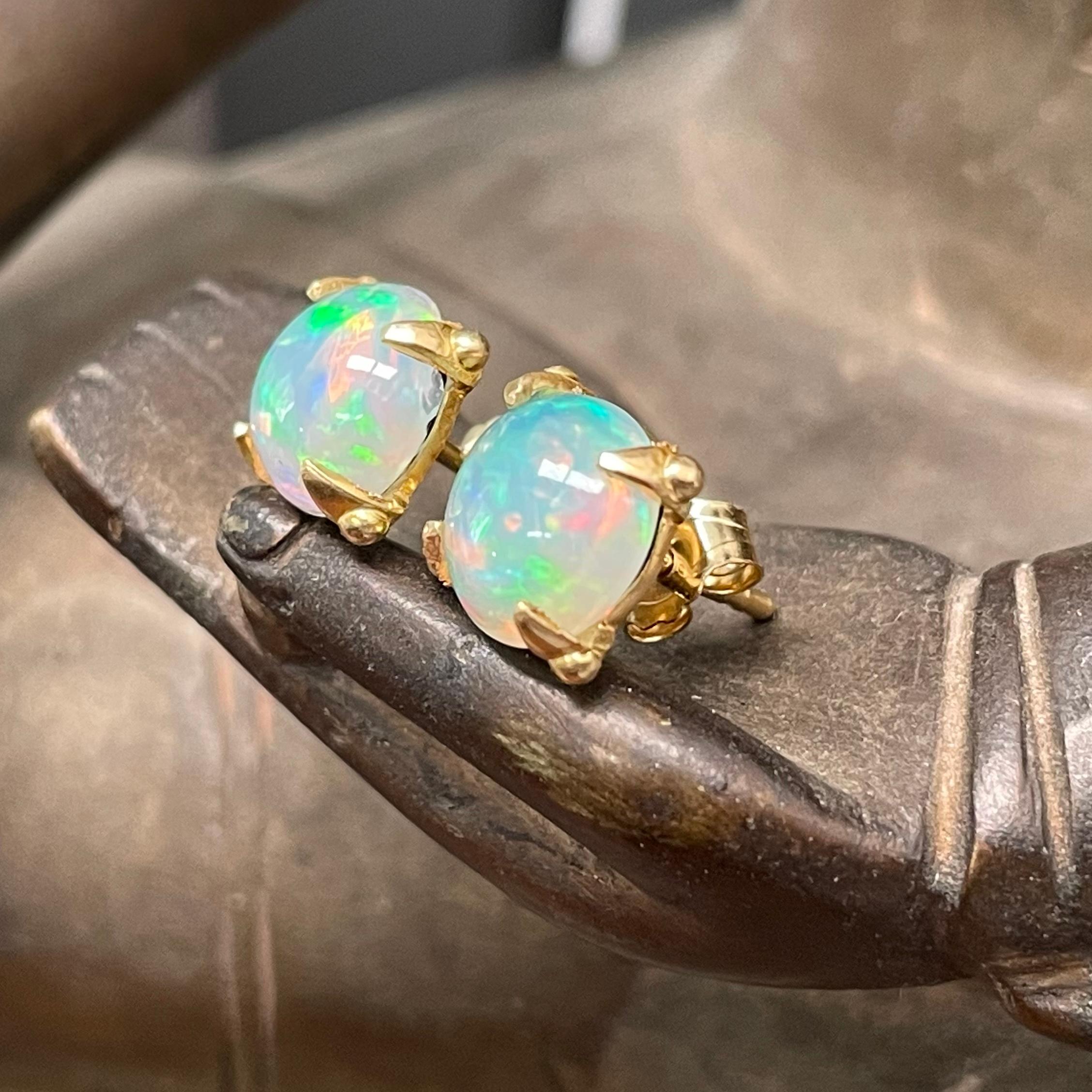 Steven Battelle 2.2 Carats Cabochon Ethiopian Opal 18K Gold Post Earrings In New Condition In Soquel, CA
