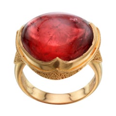 22.2 Karat Cabochon Rosa Turmalin 22k Gold Ring