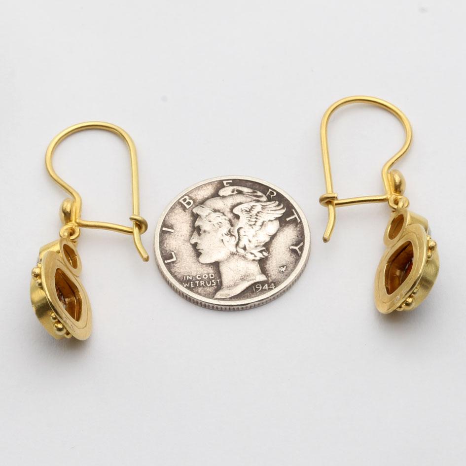 Boucles d'oreilles en or 18 carats Steven Battelle 2,3 carats diamant naturel de couleur Pour femmes en vente