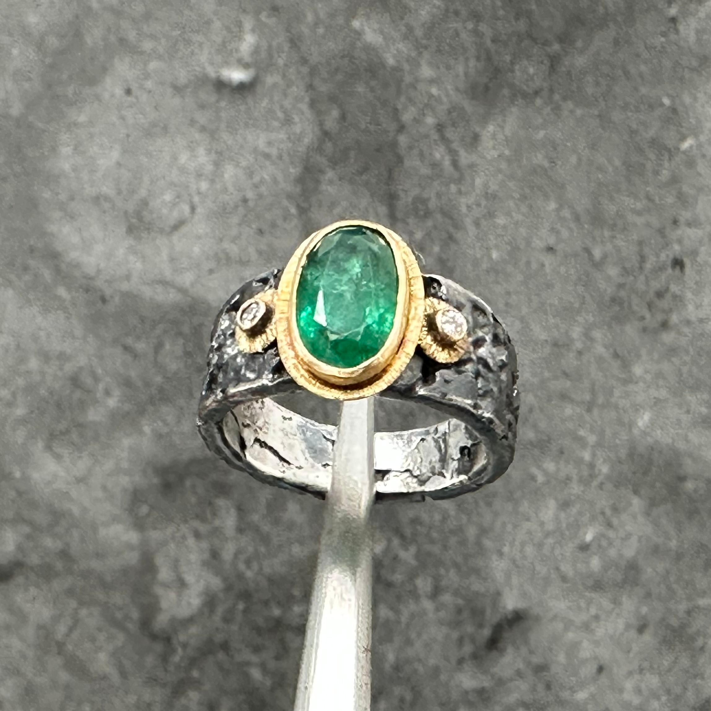 Steven Battelle 2.4 Carats Emerald Diamond Oxidized Silver 18K Gold Ring For Sale 5