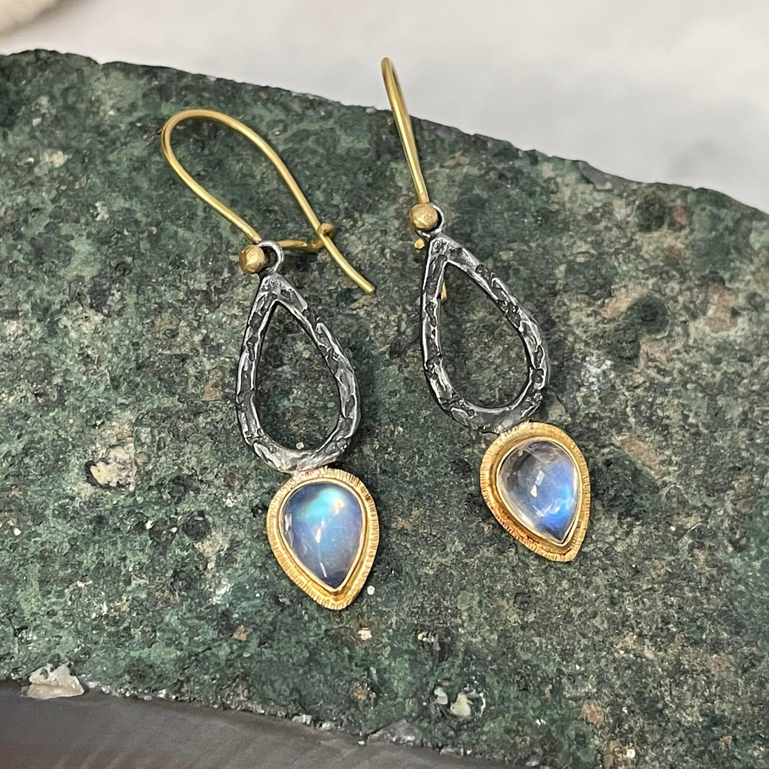 Women's Steven Battelle 2.4 Carats Rainbow Moonstone Oxidized Silver 18K Gold Earrings For Sale