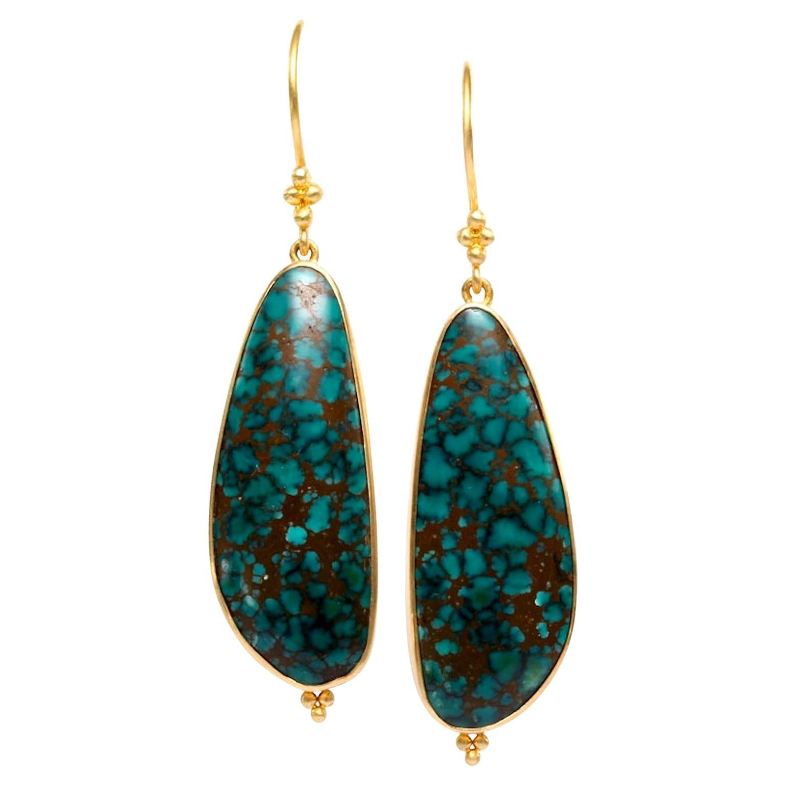 Steven Battelle 24.1 Carats Variegated Turquoise 18K Gold Wire Earrings For Sale