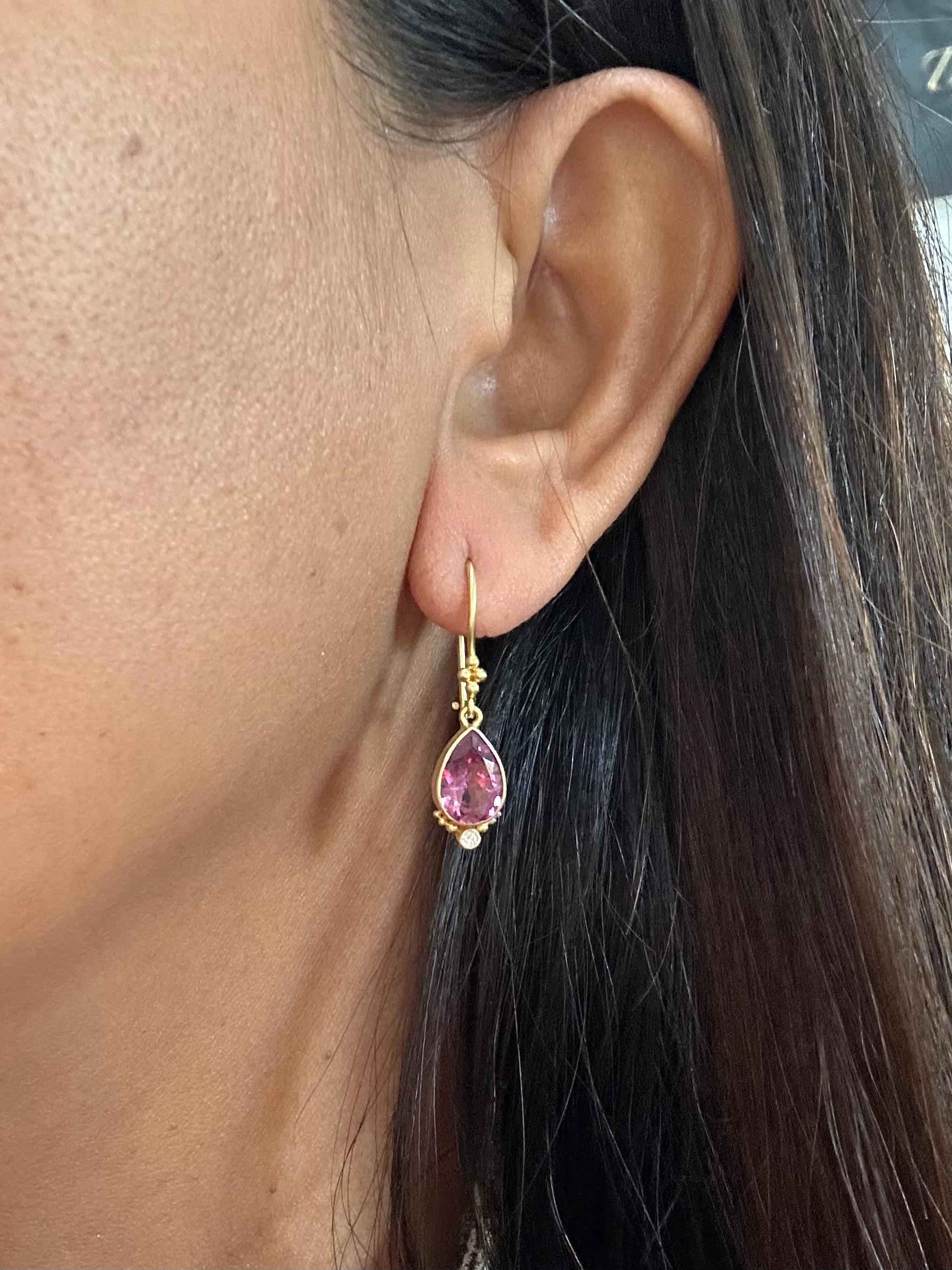 Steven Battelle 2.5 Carats Pink Tourmaline Diamonds 18K Gold Earrings For Sale 2