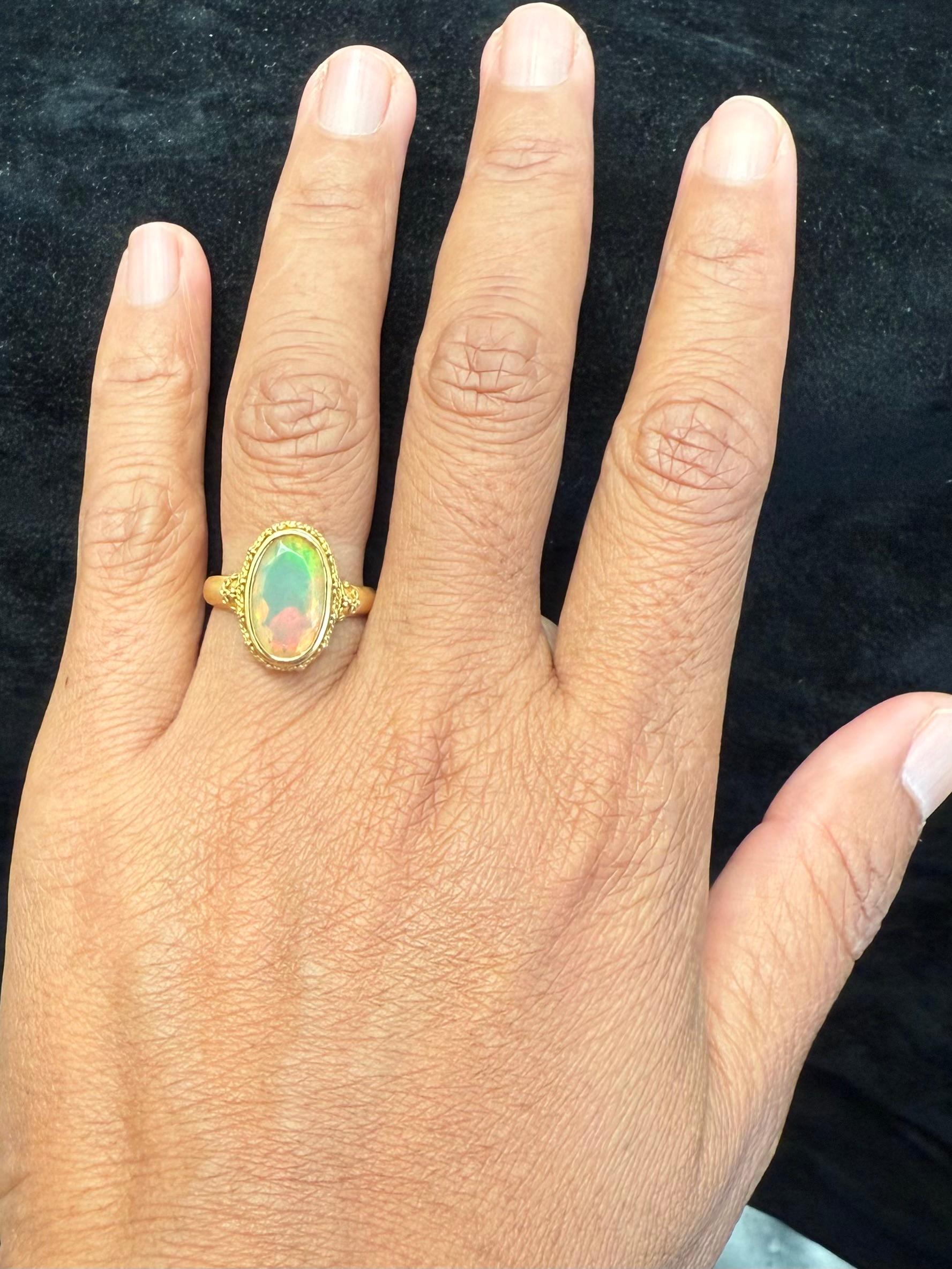 Steven Battelle Anillo de oro de 22 quilates con ópalo etíope de 2,7 quilates en venta 6