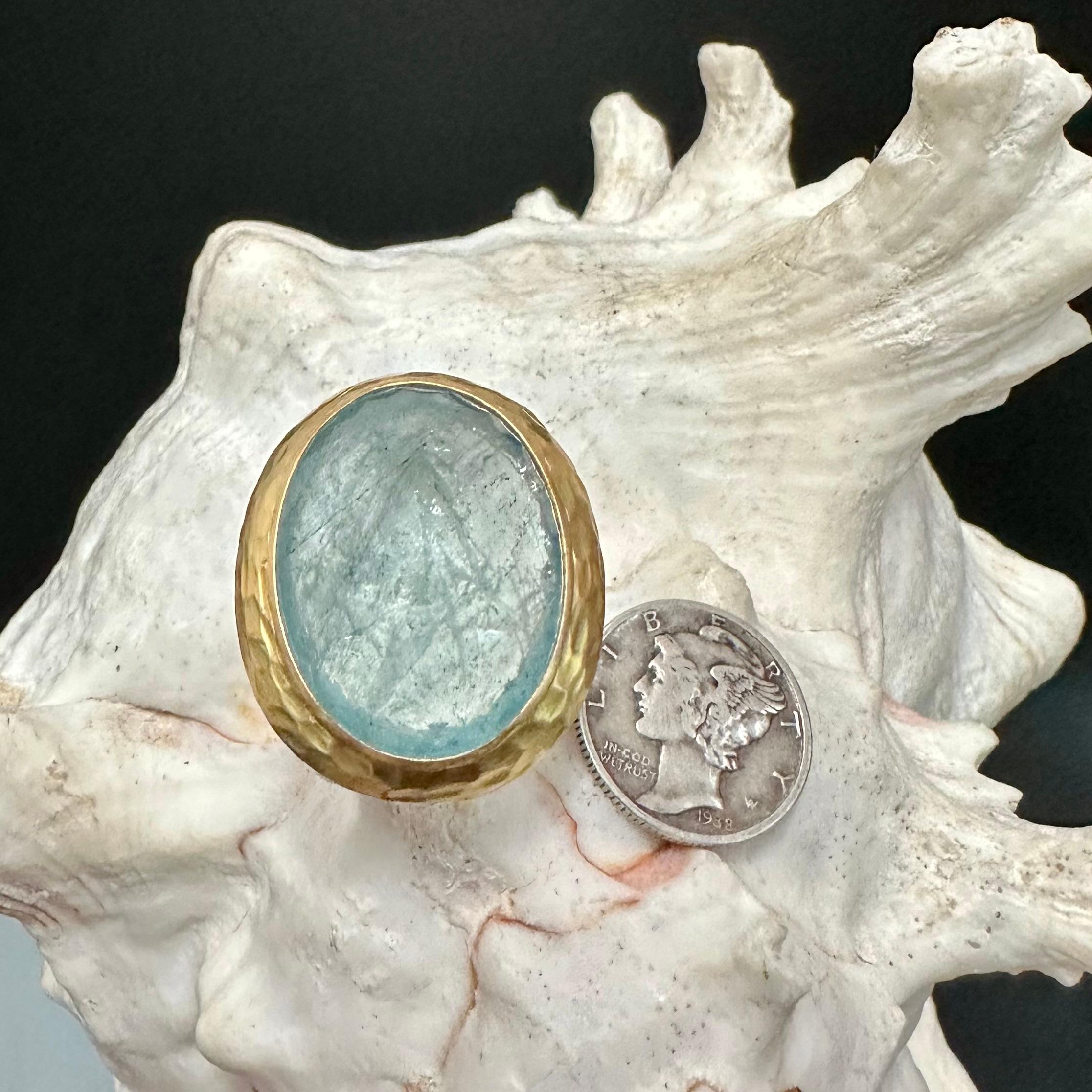Steven Battelle 27.8 Carats Aquamarine 18K Gold/Silver Ring For Sale 4
