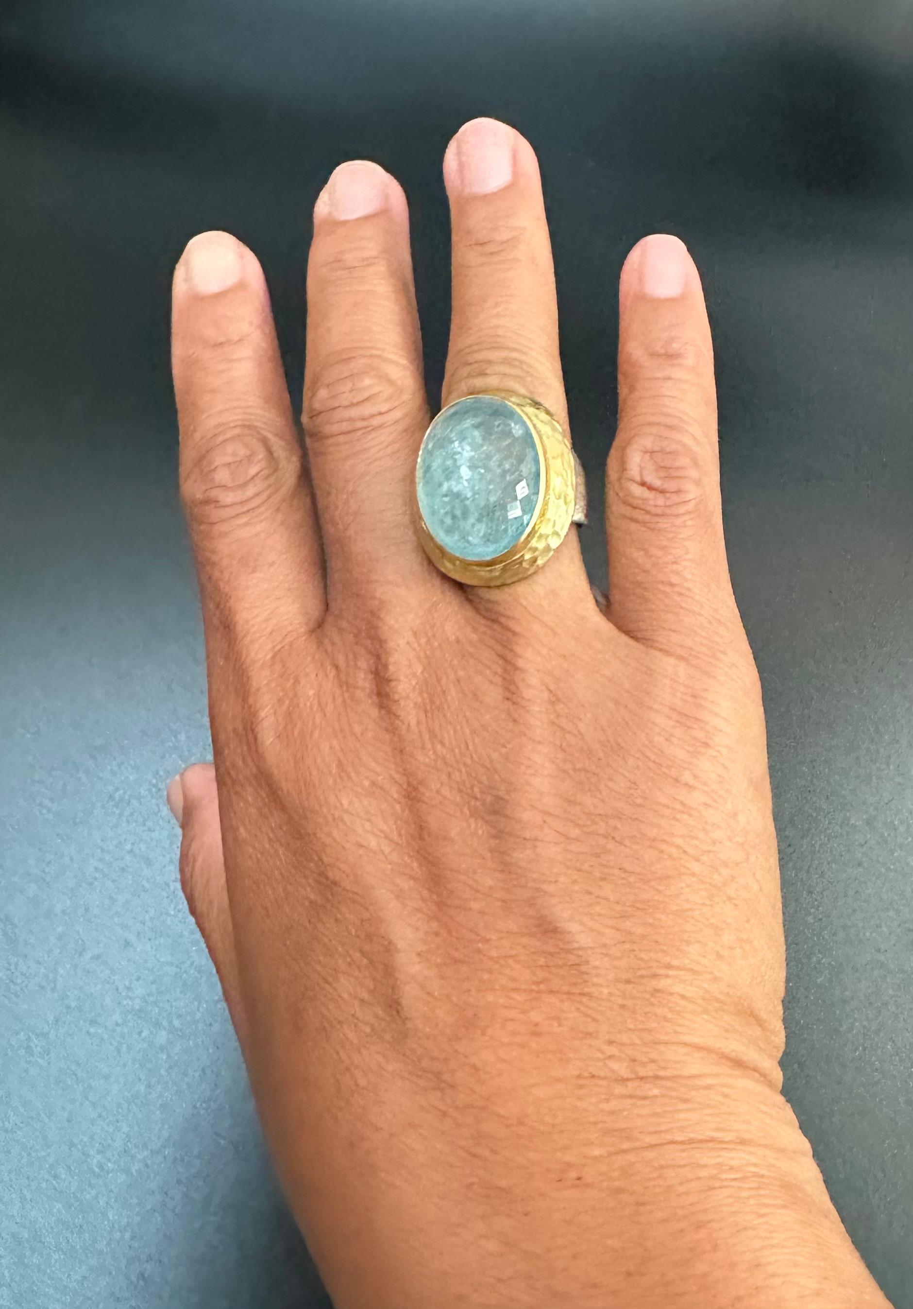 Steven Battelle 27.8 Carats Aquamarine 18K Gold/Silver Ring For Sale 3