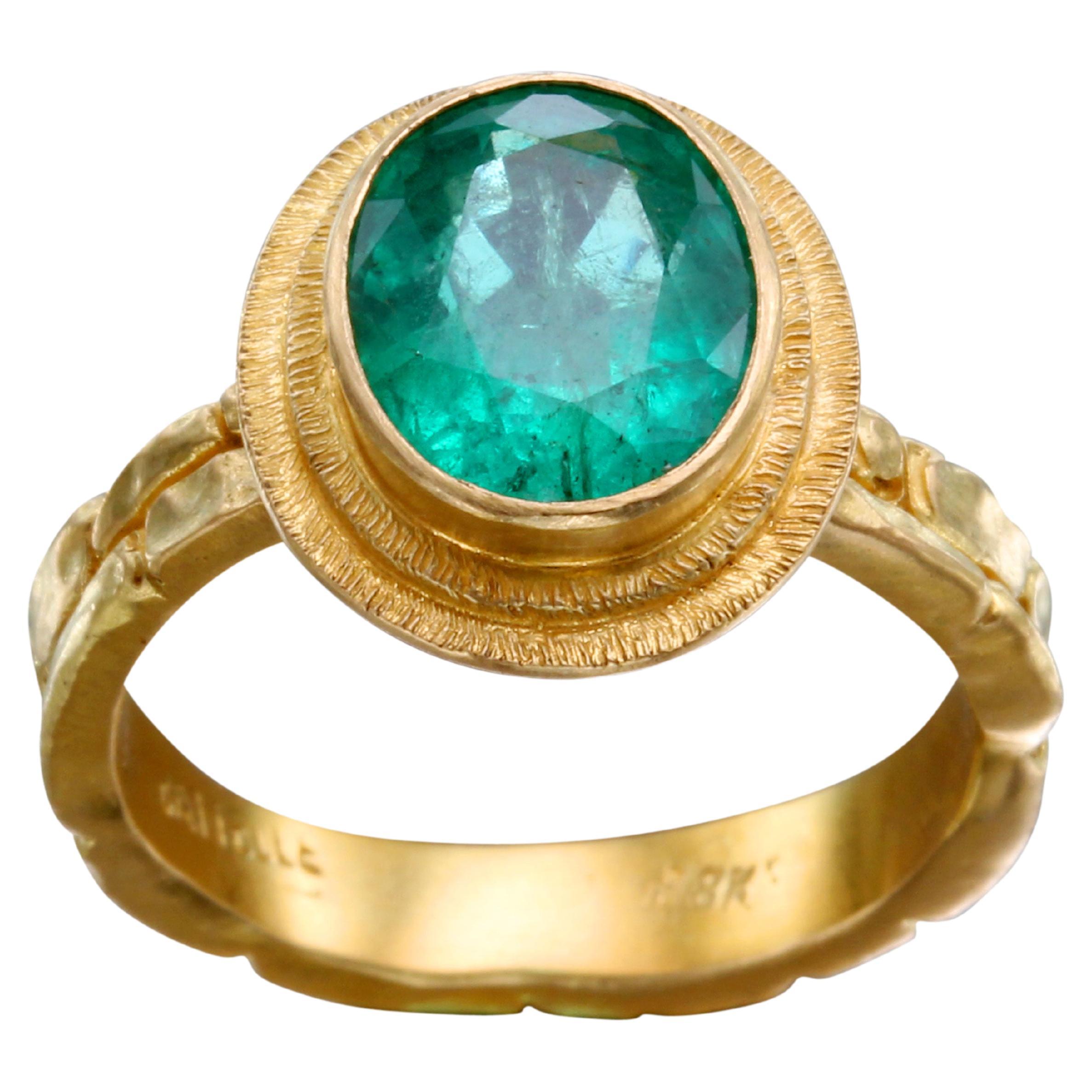Steven Battelle 2.8 Carats Columbian Emerald 18K Gold Ring For Sale
