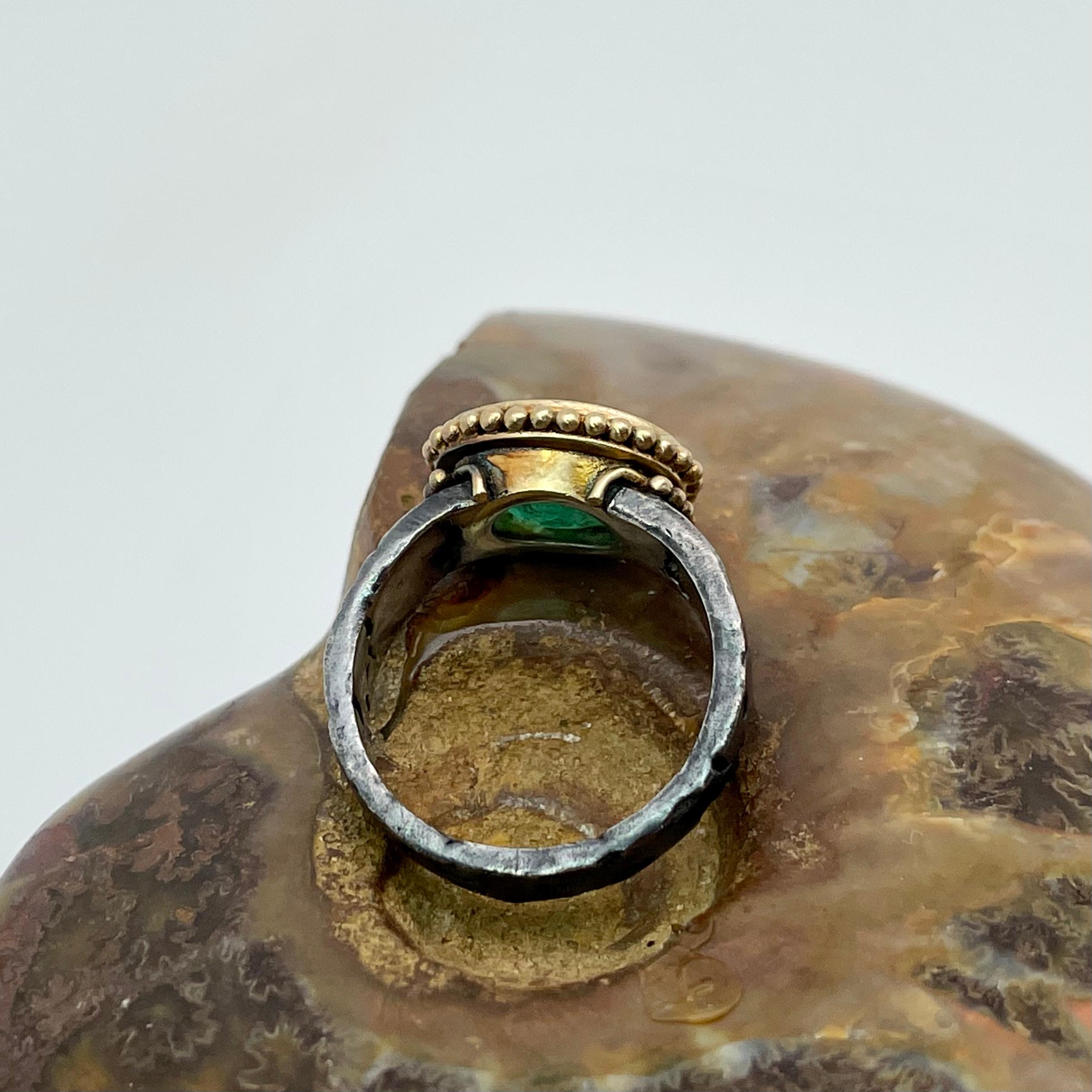 Steven Battelle 2.8 Carats Emerald Oxidized Silver 18K Gold Ring For Sale 4