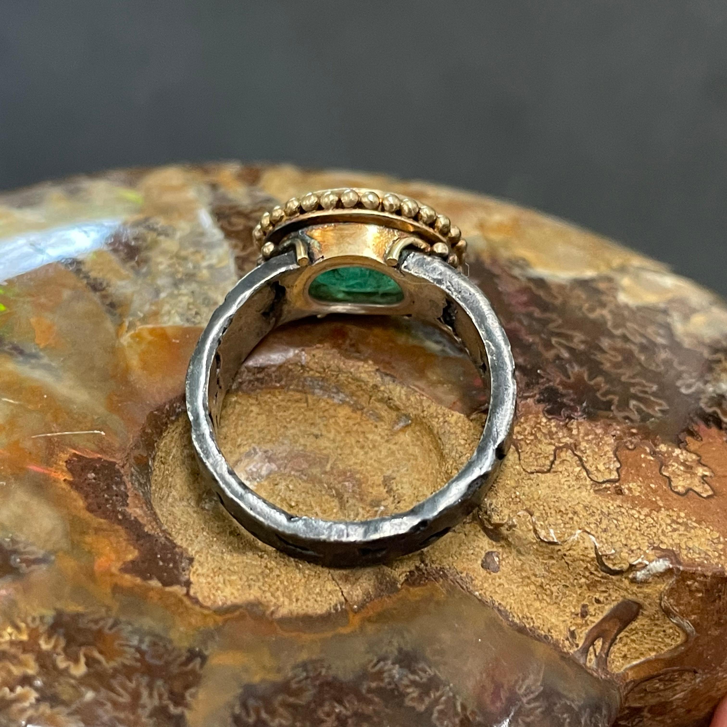 Steven Battelle 2.8 Carats Emerald Oxidized Silver 18K Gold Ring For Sale 13