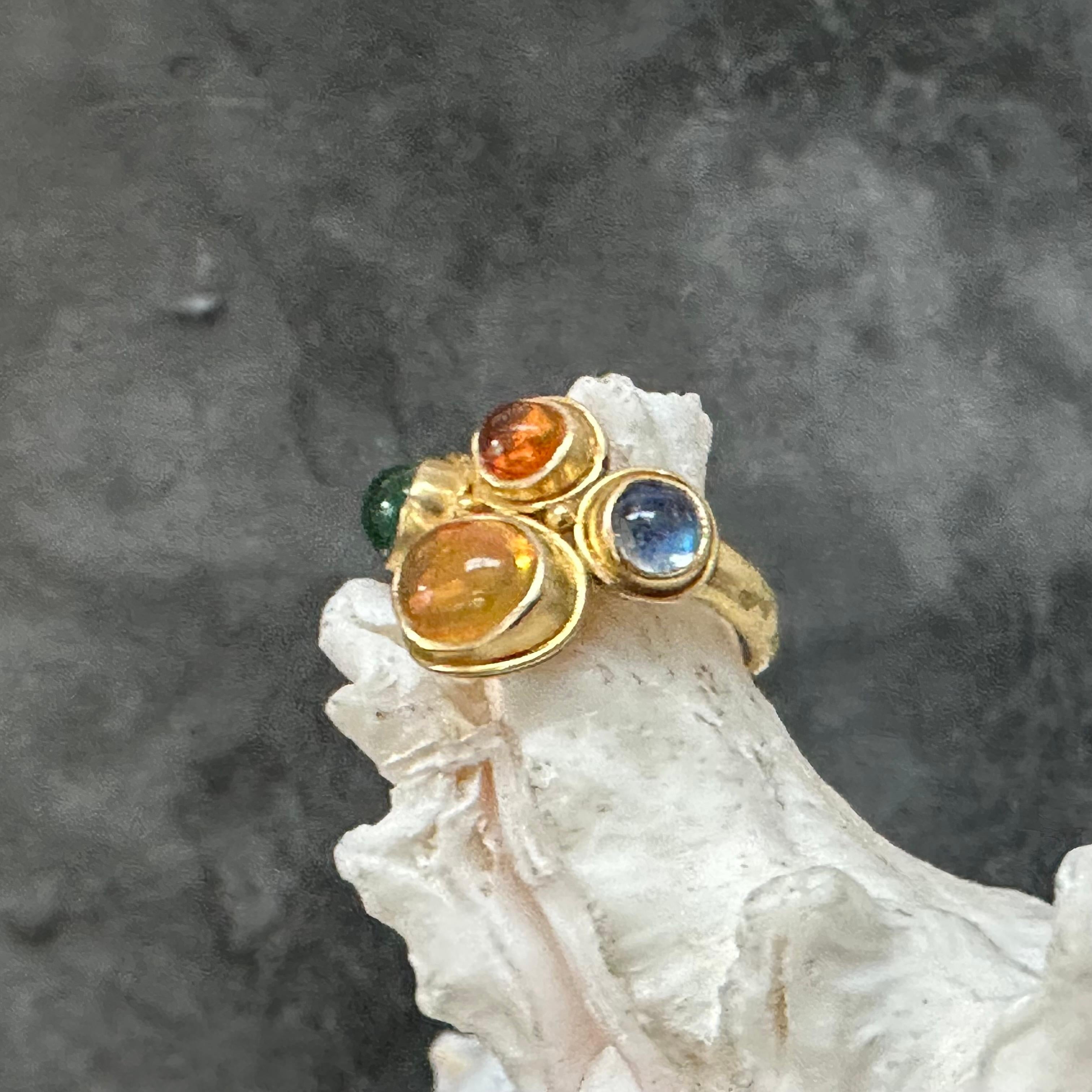 Steven Battelle 2.9 Carats Fire Opal Emerald Rainbow Moonstone 18K Gold Ring For Sale 7