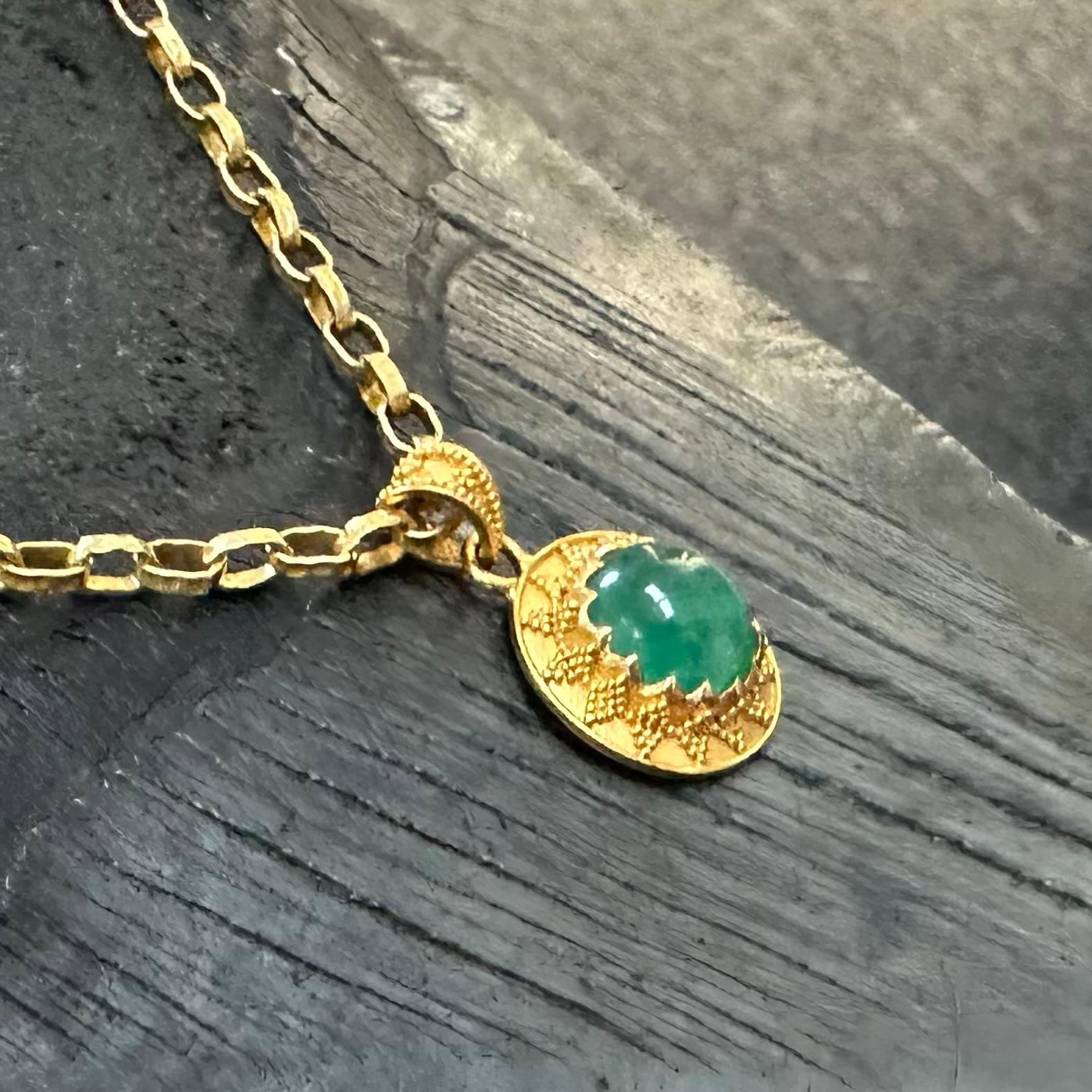 Women's or Men's Steven Battelle 3.0 Carats Cabochon Emerald 22K Gold Pendant For Sale