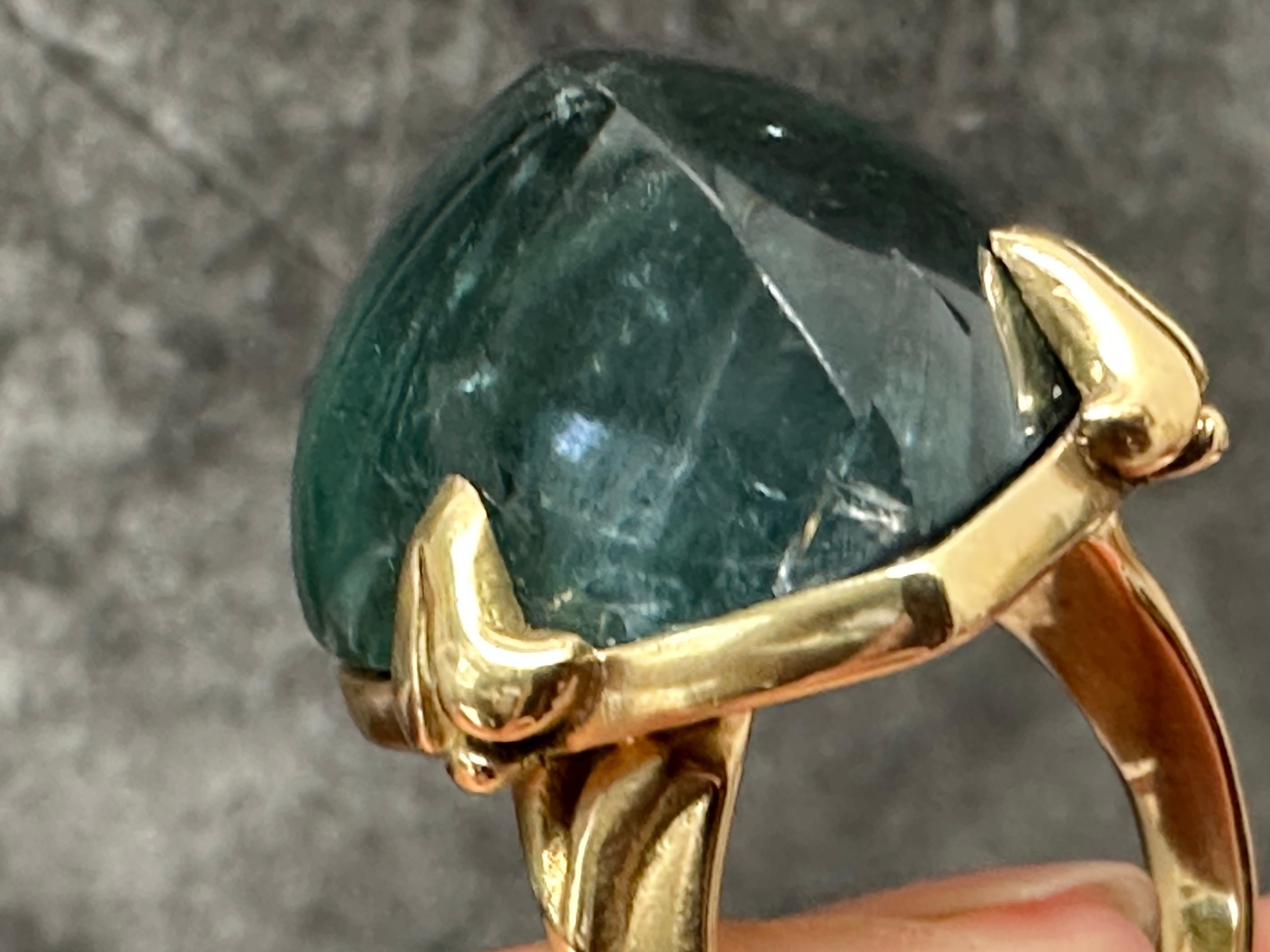 Steven Battelle 30.2 Carats Blue-Green Indicolite Tourmaline 18k Gold Ring In New Condition For Sale In Soquel, CA
