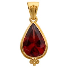 Steven Battelle 3.1 Carats Mozambique Garnet 18K Gold Pendant