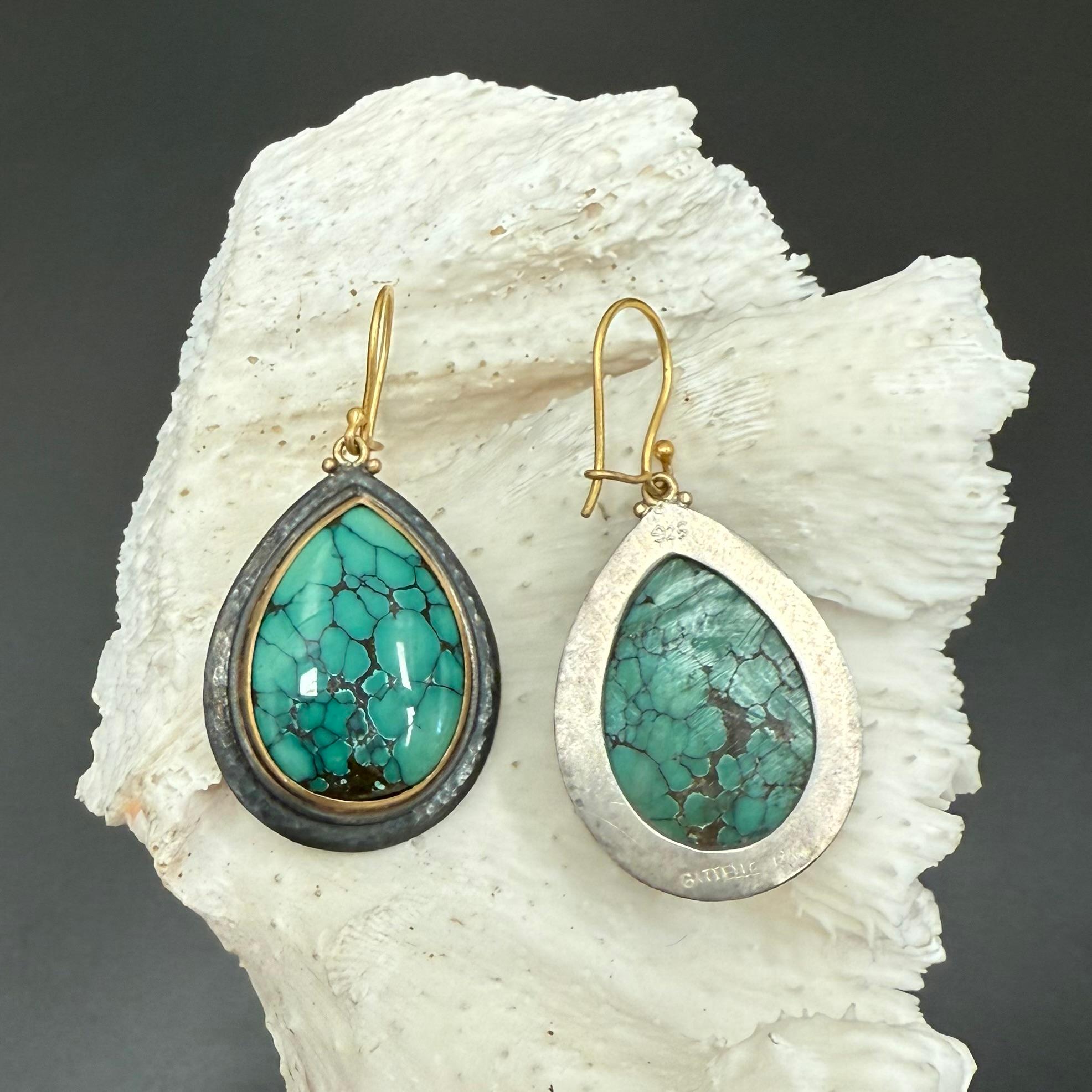 Steven Battelle 31.8 Carats Large Turquoise Sterling 18K Gold Wire Earrings For Sale 5