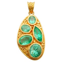 Steven Battelle 3.3 Carats Multiple Stone Emerald 22K Gold Pendant
