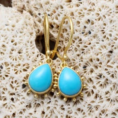 3.3 Carats Sleeping Beauty Turquoise 18k Gold Wire Earrings