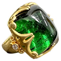 Steven Battelle 34,2 carati di tormalina verde con diamanti, anello in oro 18 carati