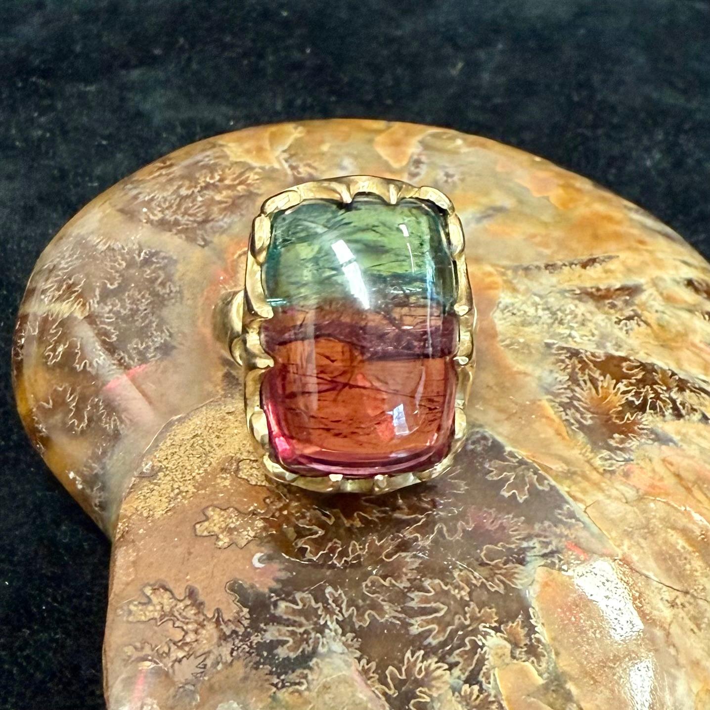 Steven Battelle, bague cocktail en or 18 carats avec tourmaline melon d'eau de 34.3 carats en vente 7