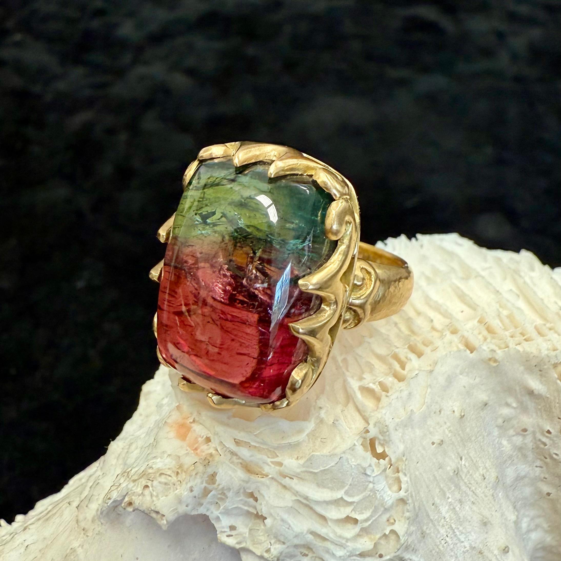 Steven Battelle, bague cocktail en or 18 carats avec tourmaline melon d'eau de 34.3 carats en vente 8