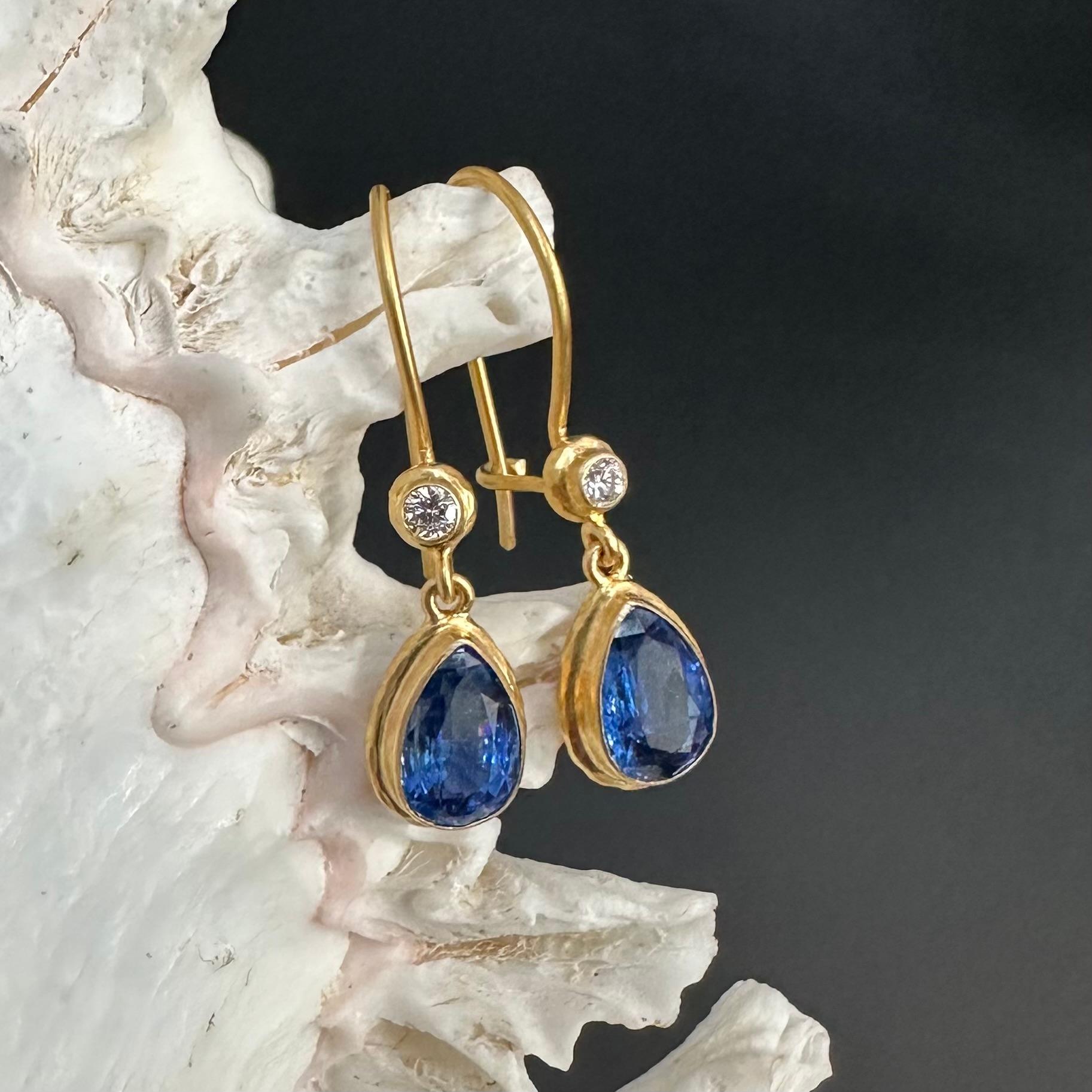 Steven Battelle 3.5 Carats Kyanite Diamond 18K Gold Wire Earrings For Sale 5