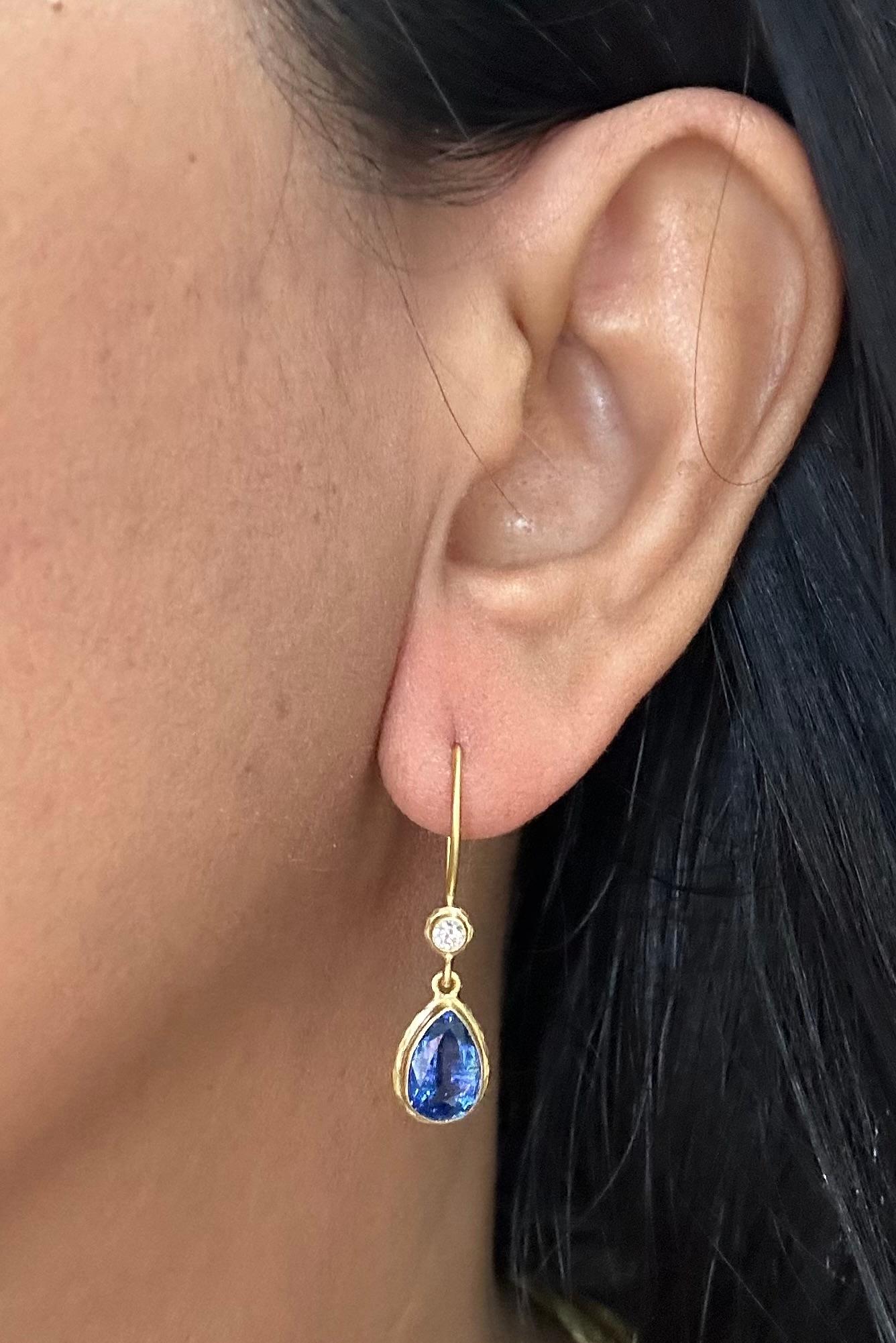 Steven Battelle 3.5 Carats Kyanite Diamond 18K Gold Wire Earrings For Sale 7