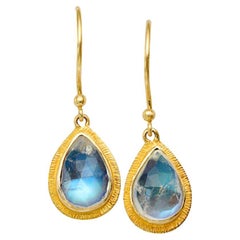 Steven Battelle 3.5 Carats Rainbow Moonstone 18K Gold Drop Earrings