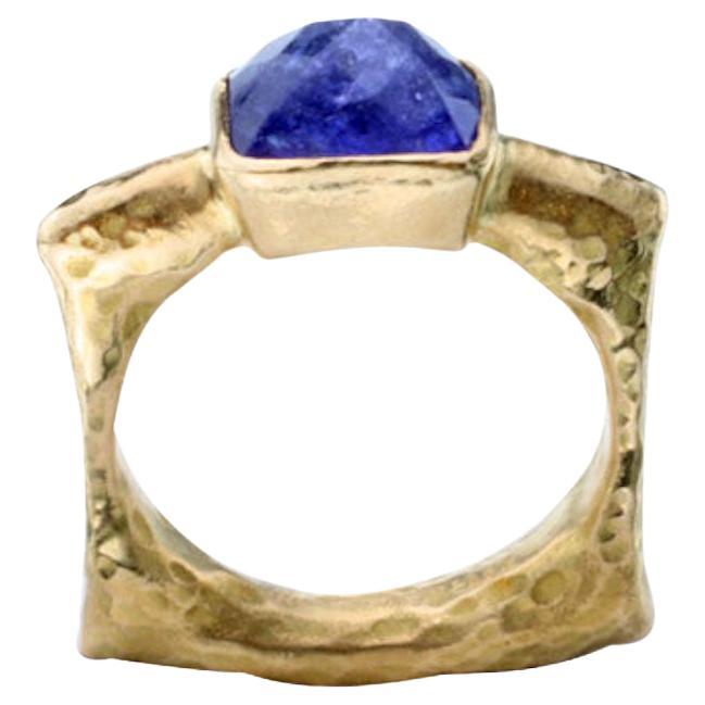 Steven Battelle 3.5 Carats Rose-Cut Tanzanite Organic 18k Gold Ring For Sale