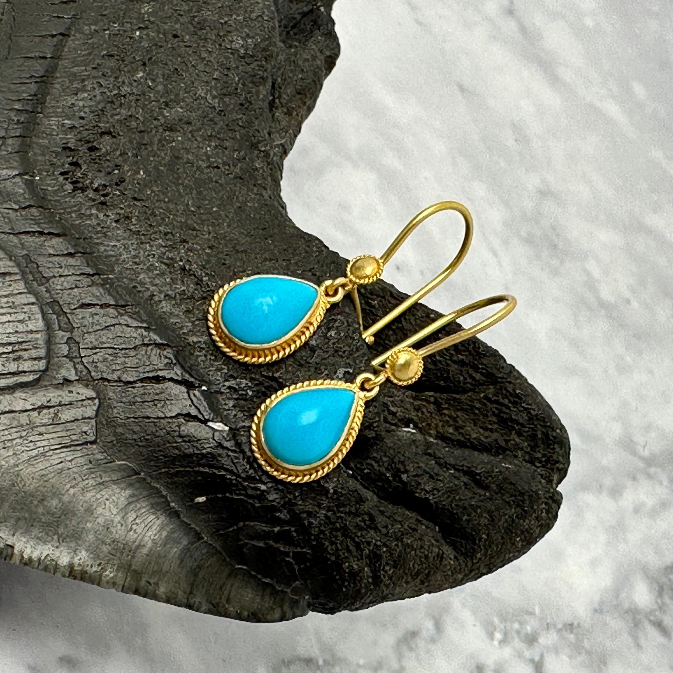 Contemporary Steven Battelle 3.5 Carats Sleeping Beauty Turquoise 18k Gold Earrings For Sale