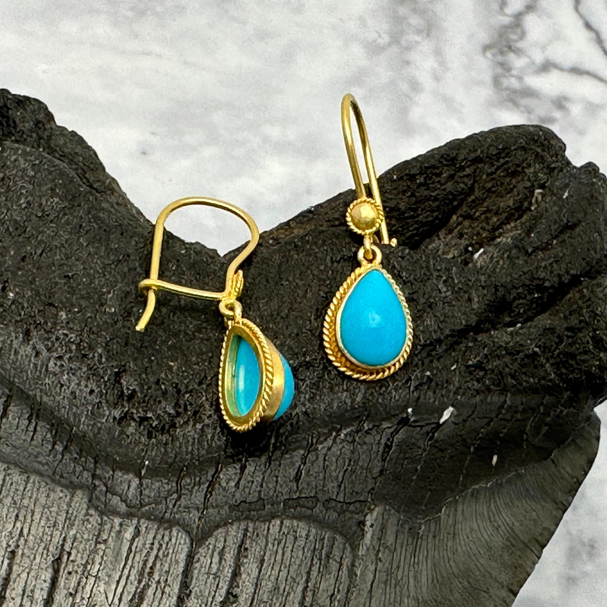 Pear Cut Steven Battelle 3.5 Carats Sleeping Beauty Turquoise 18k Gold Earrings For Sale